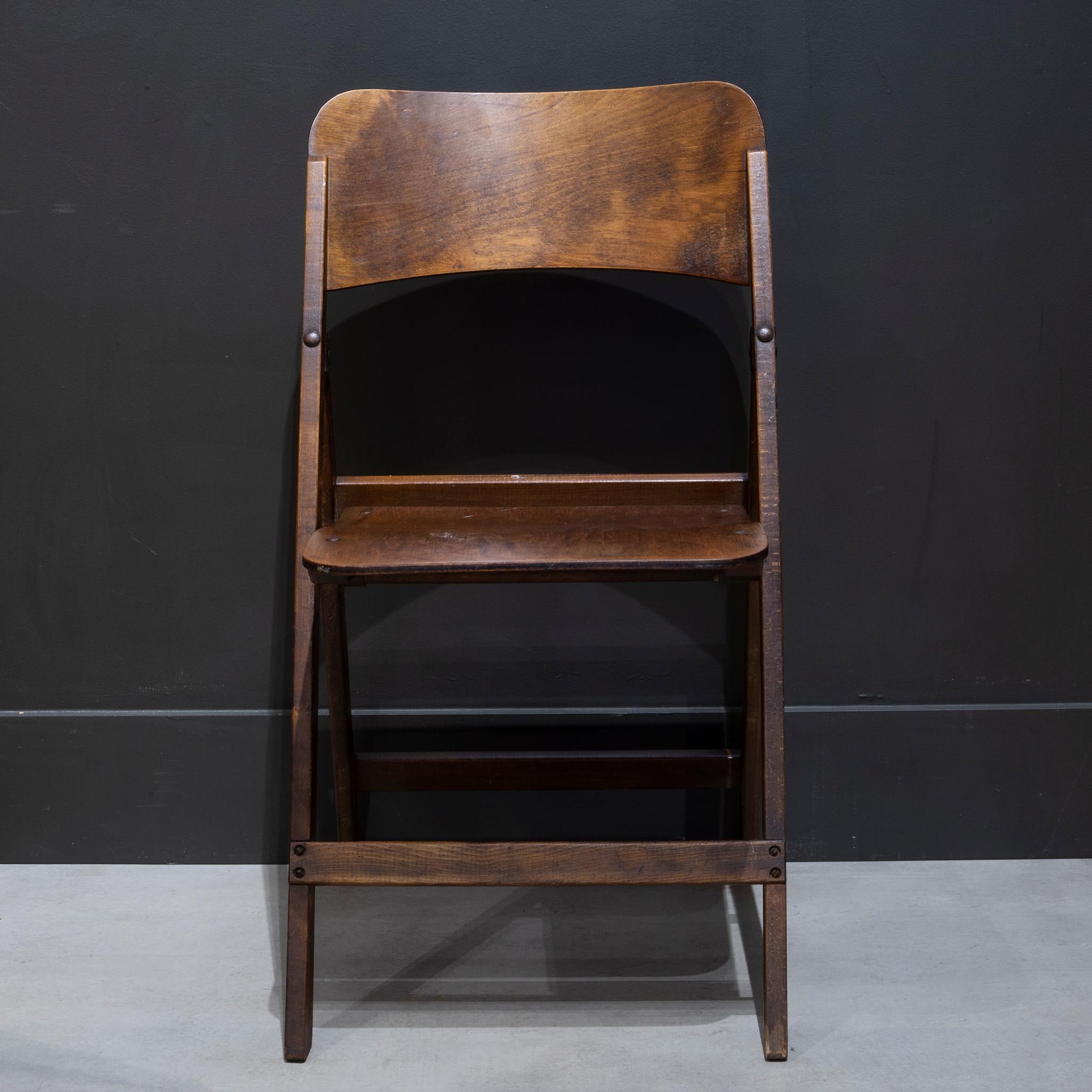 Set of Early 20th c. Wooden Folding Chairs, c.1930-1940 2