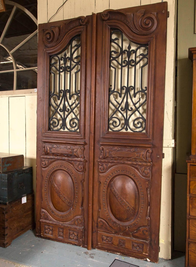 Set of Early 20th Century Carved Doors For Sale at 1stDibs