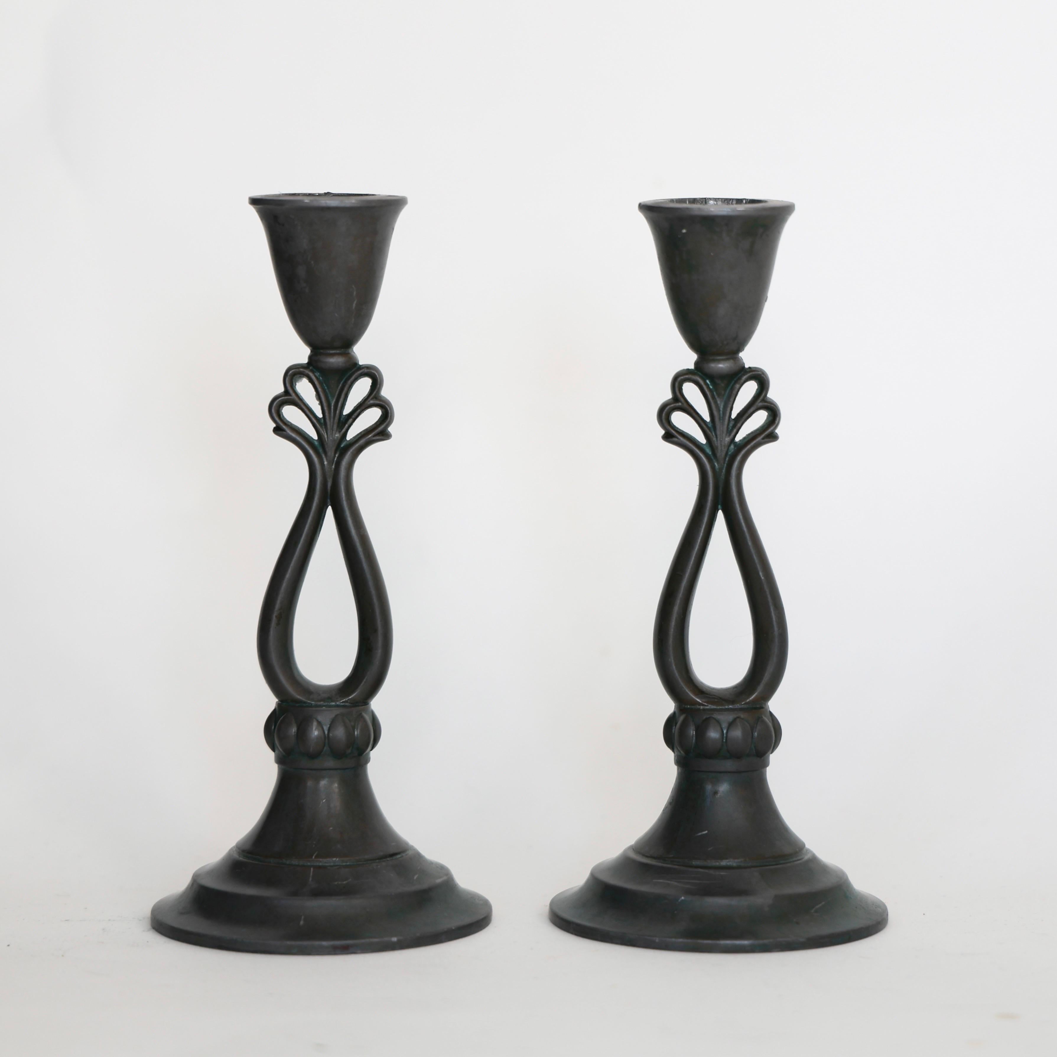 Inizio XX secolo Set di candelieri Diskometal di Just Andersen, anni '20, Danimarca in vendita