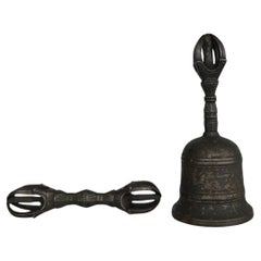 Buddhistisches Set aus der frühen Edo-Periode  Ritualgeräte aus Bronze - Fünfzackiger Vajra