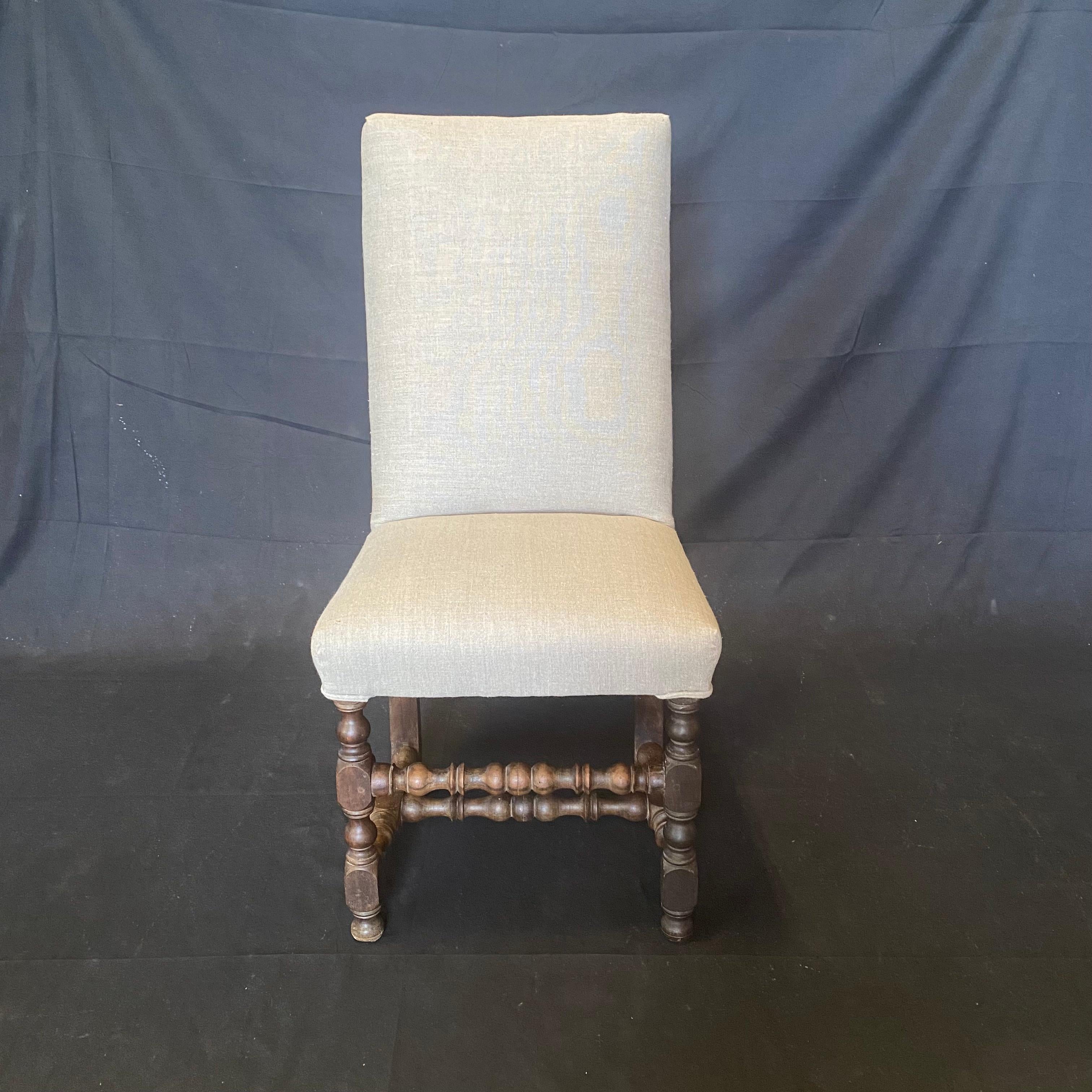 Set of Early French Louis XIII Chairs with Intricate Turnery For Sale 4