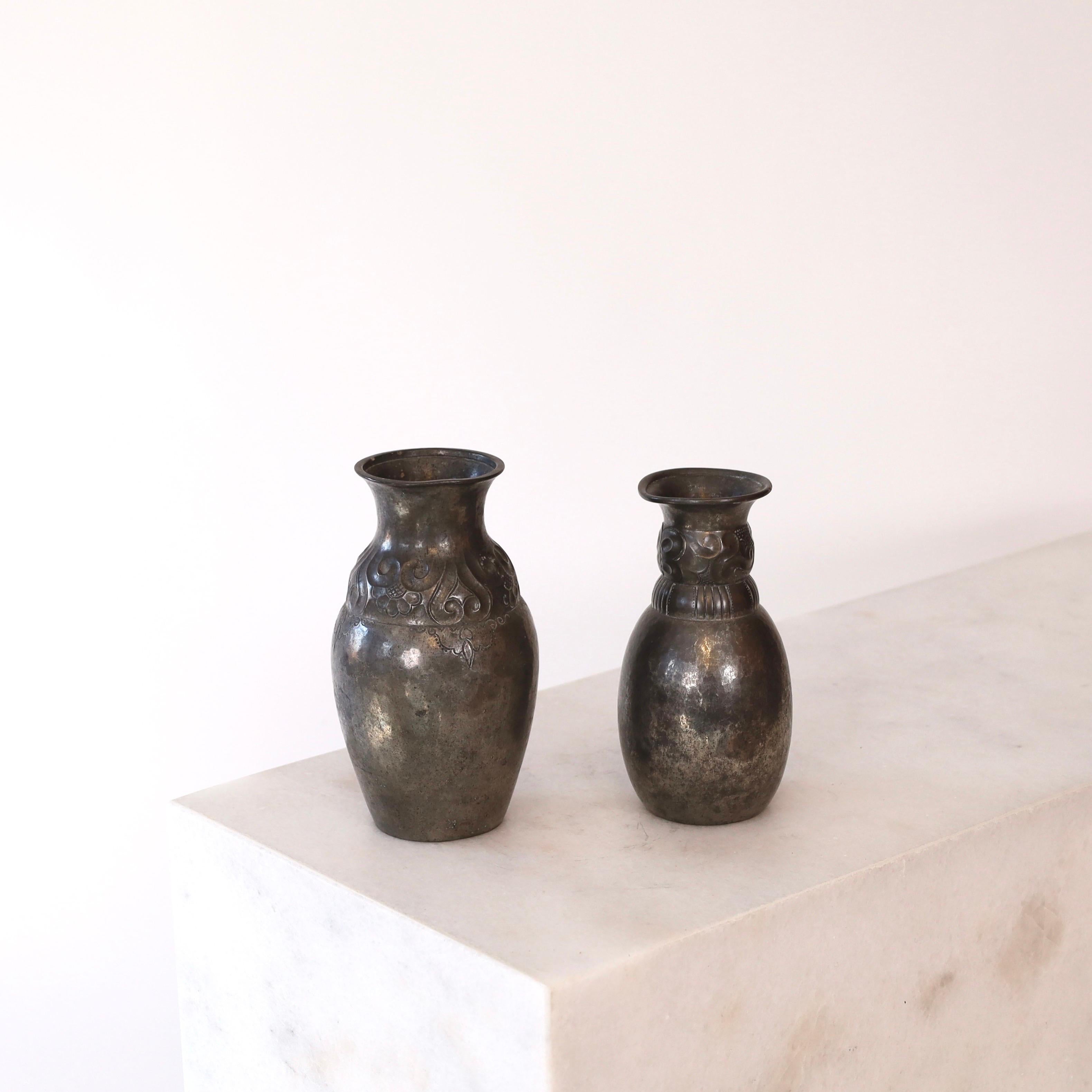 Set of Early Pewter vases by Just Andersen, 1920s, Denmark In Fair Condition For Sale In Værløse, DK