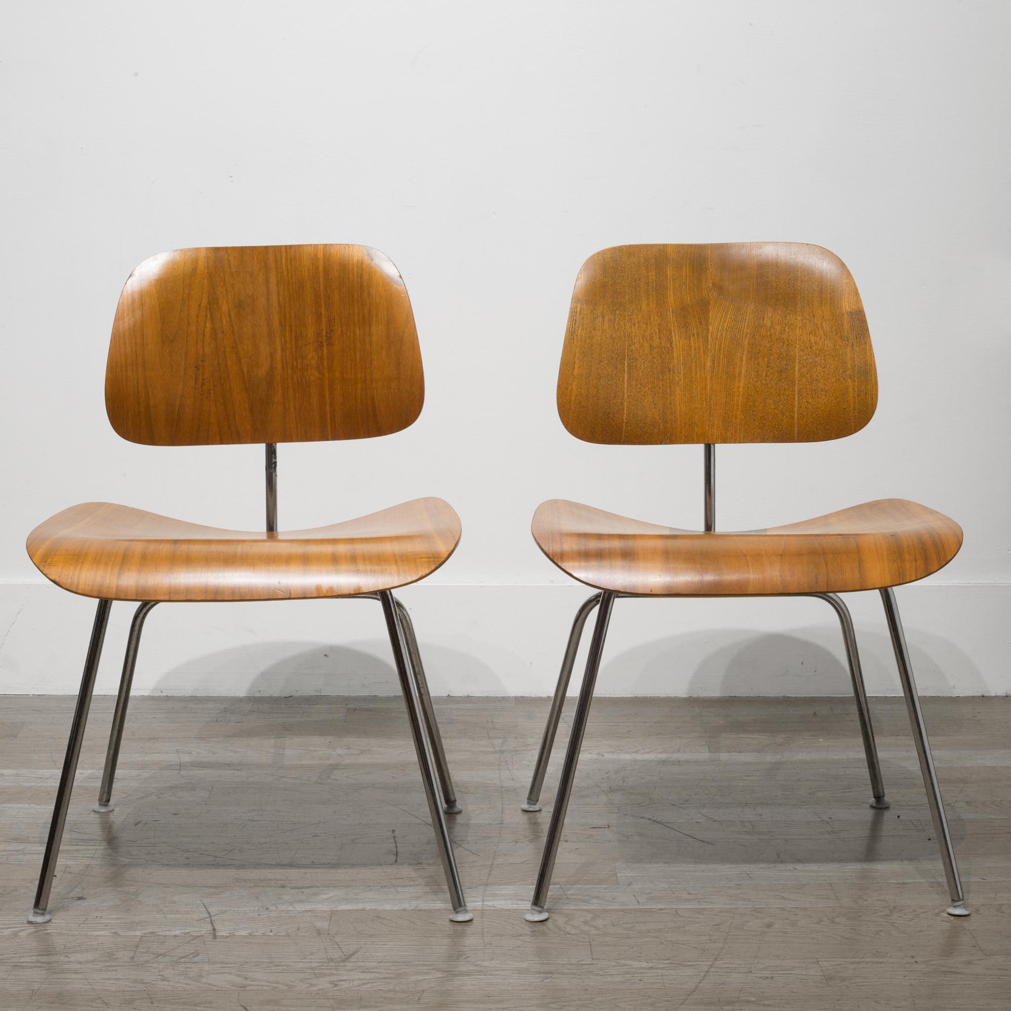 Mid-Century Modern Set of Early Ray and Charles Eames for Herman Miller DCM Chairs, circa 1950s