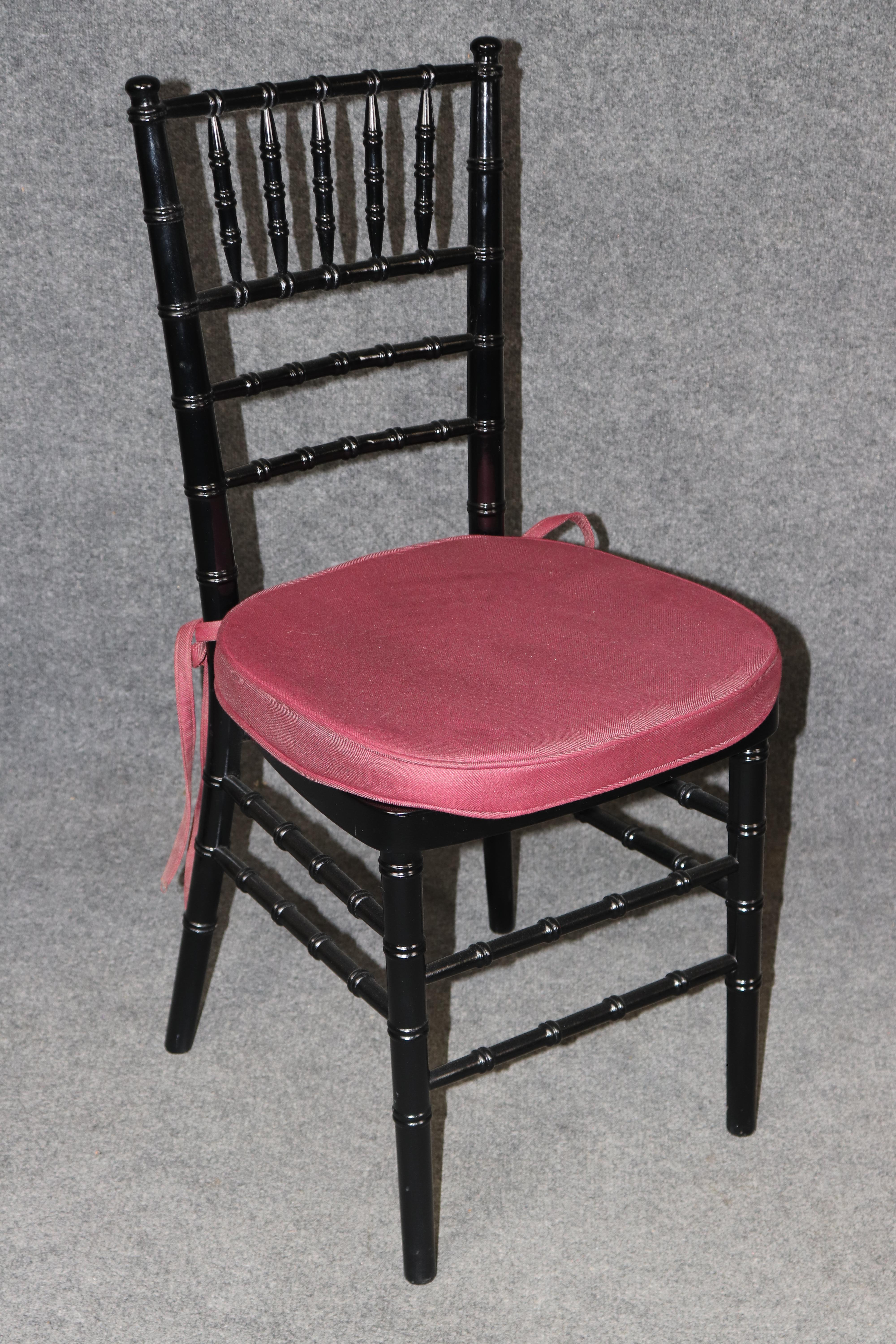 Noce Set di 8 sedie da pranzo in finto bambù ebanizzato francese in vendita