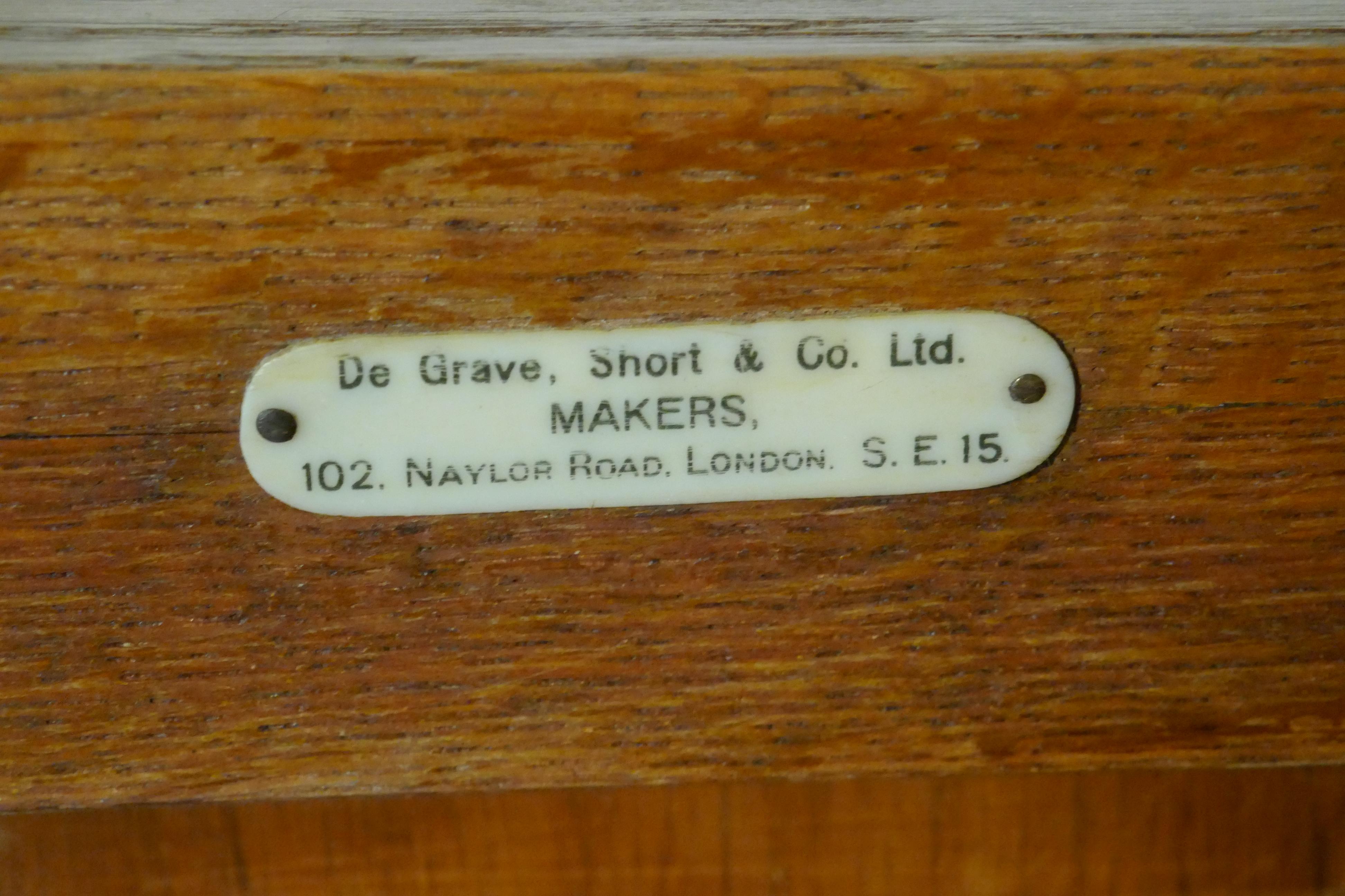 Set of Edwardian Golden Oak Jockey Scales by De Grave, Short & Co Ltd, London 5