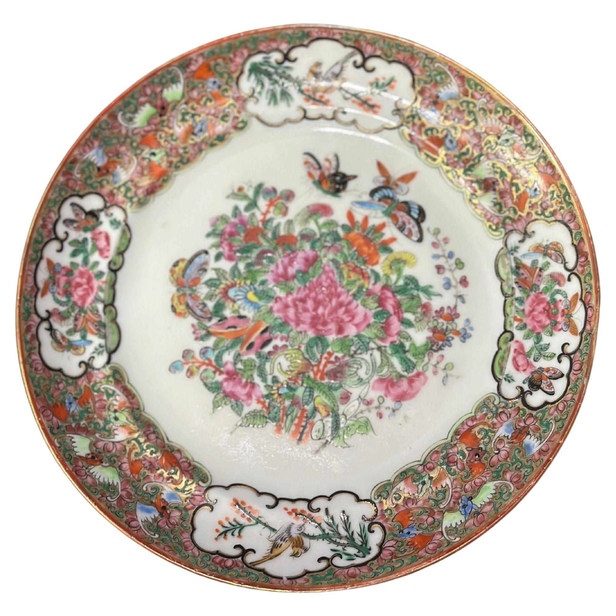 Ensemble de huit assiettes canton roses d'exportation chinoise du 18/19e siècle en vente 1