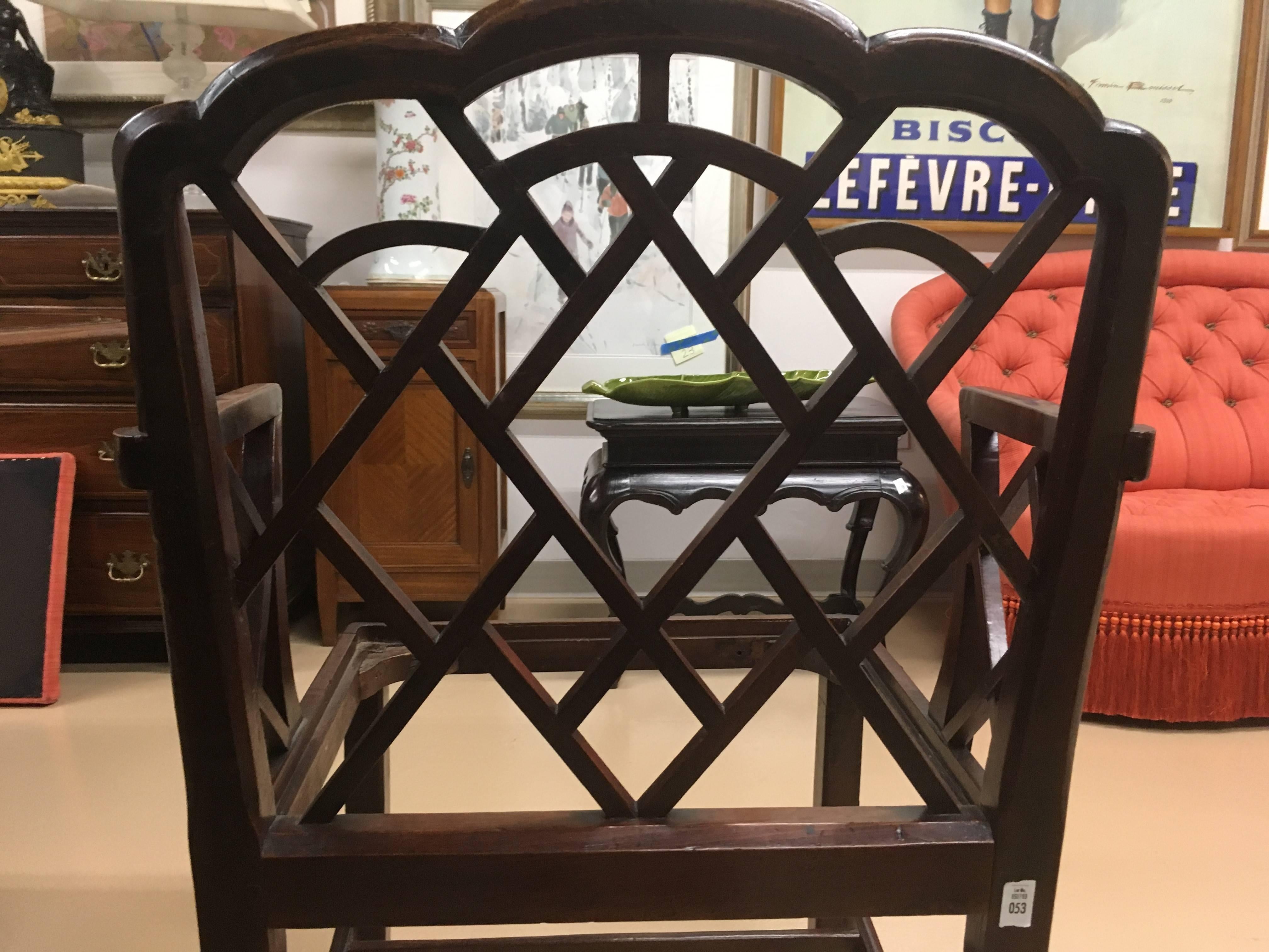 Set of Eight 18th Century English Chinese Chippendale Carved Mahogany Armchairs For Sale 1