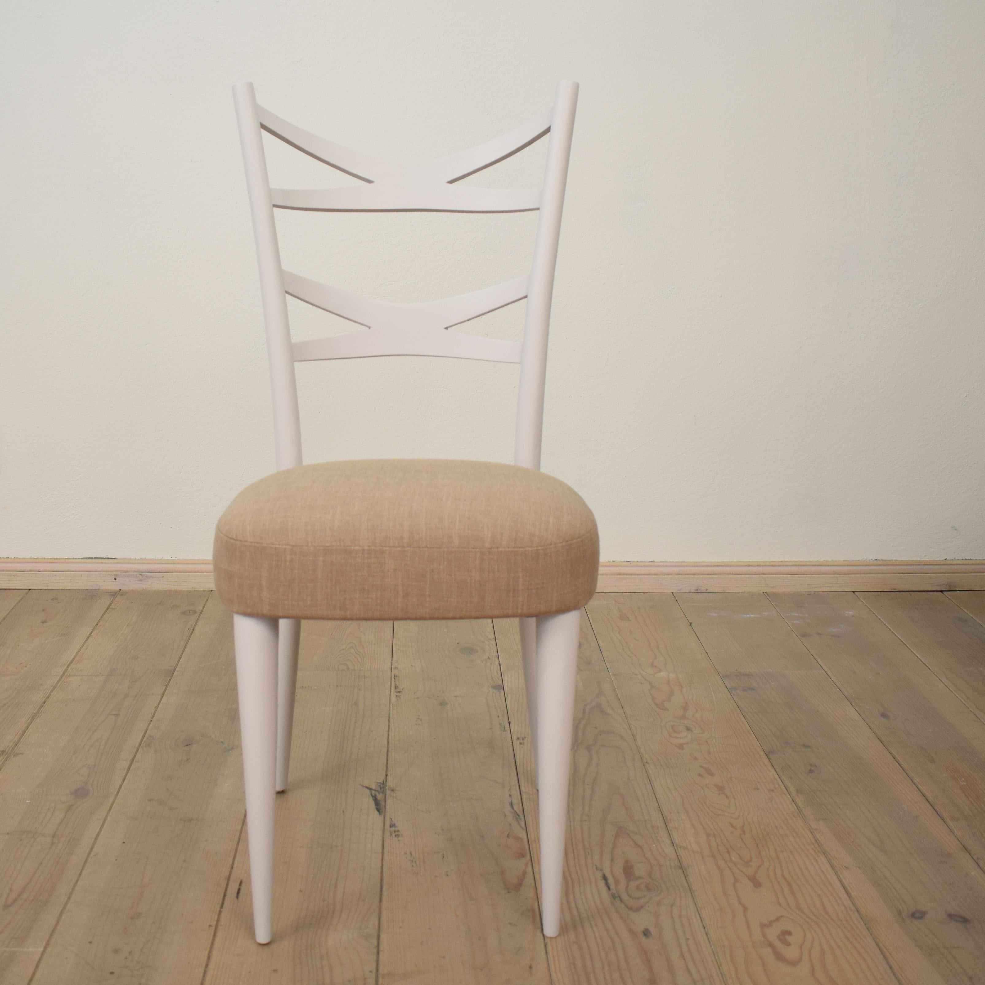 Mid-20th Century Set of Eight Mid Century 1940s White Italian Dining Chairs Style Osvaldo Borsani