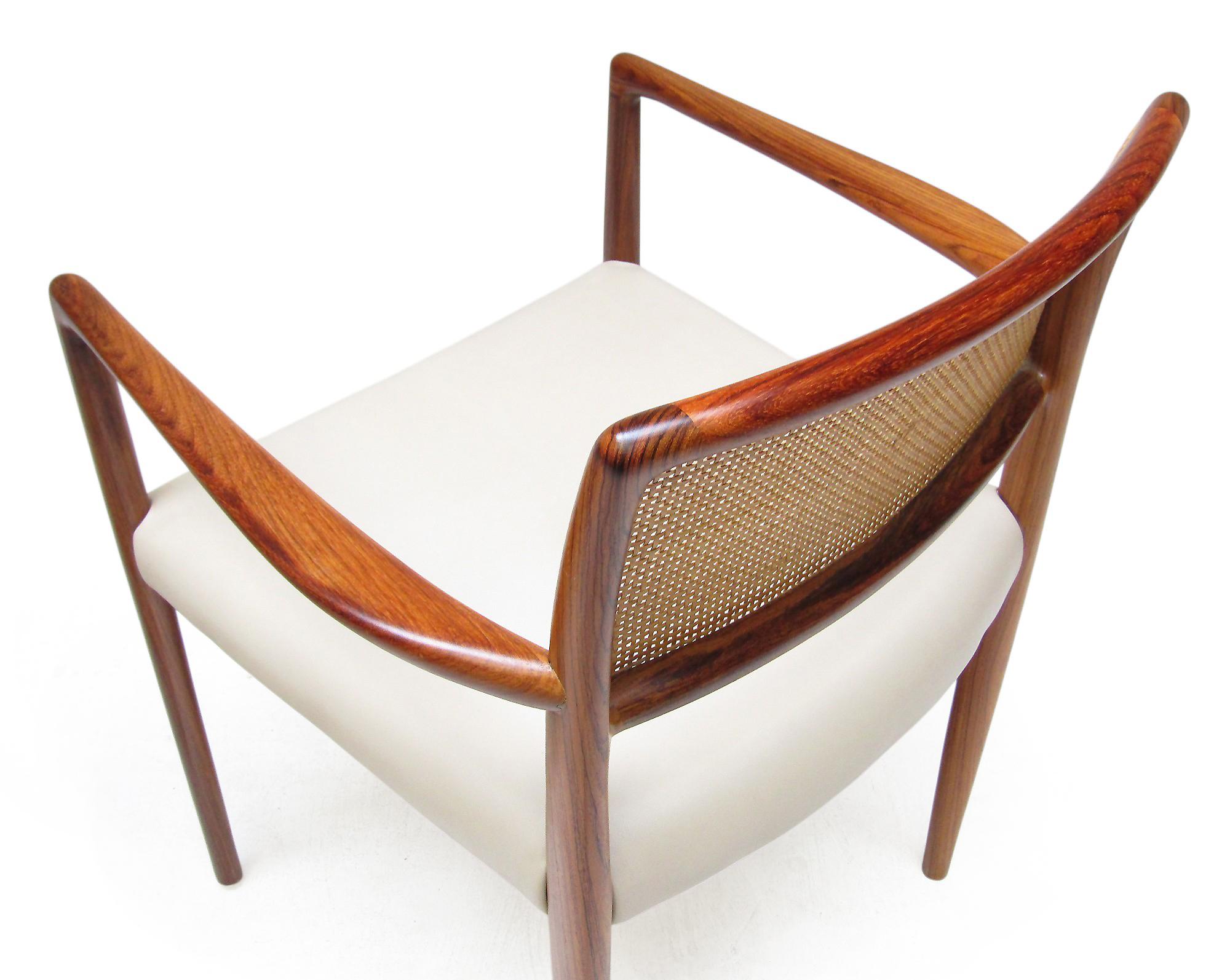 Set Of Eight 1960s Danish Dining Chairs In Rosewood & Rattan By Niels Moller For Sale 2