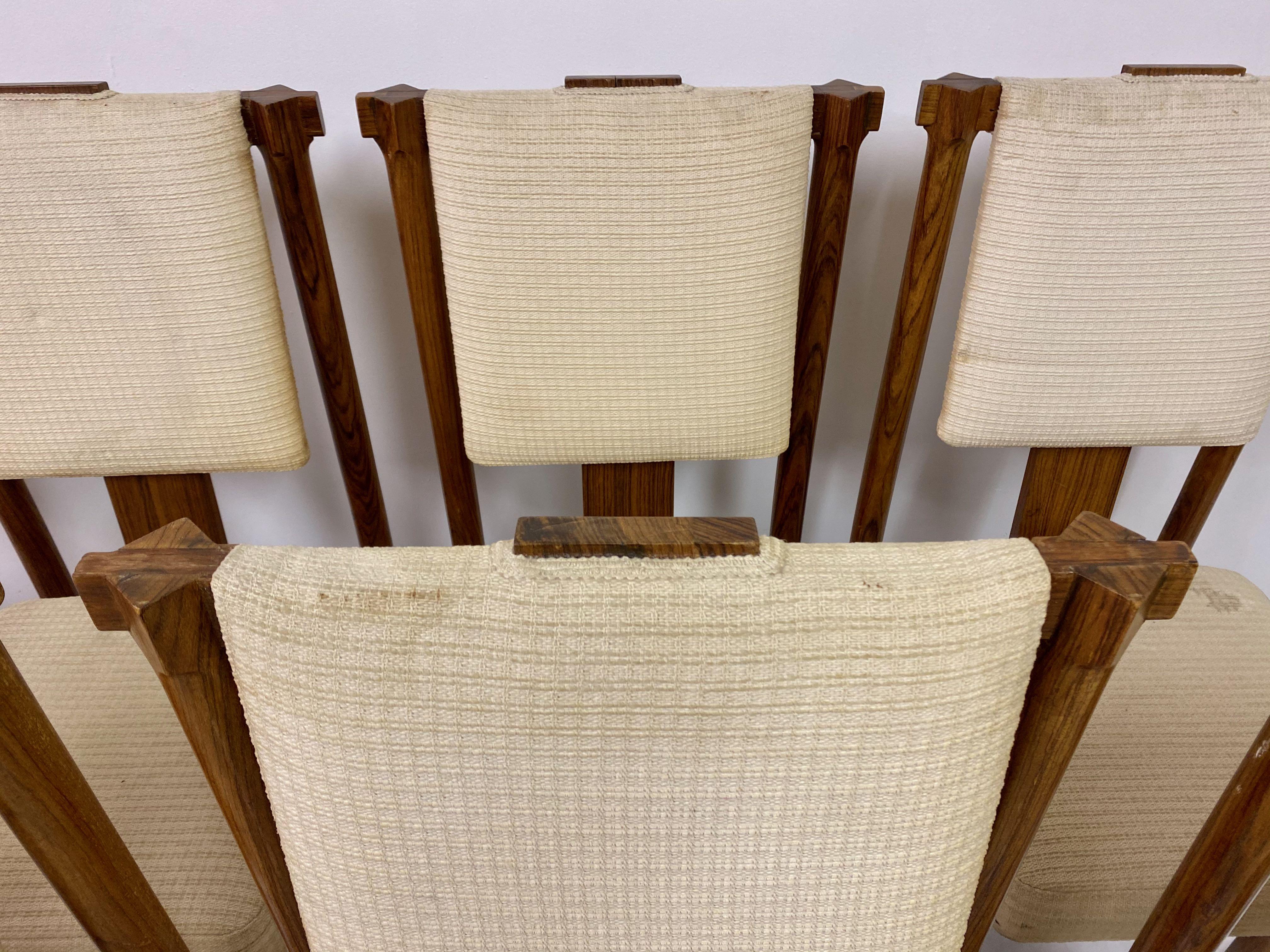 Set of Eight 1970s Italian Dining Chairs In Good Condition In London, London