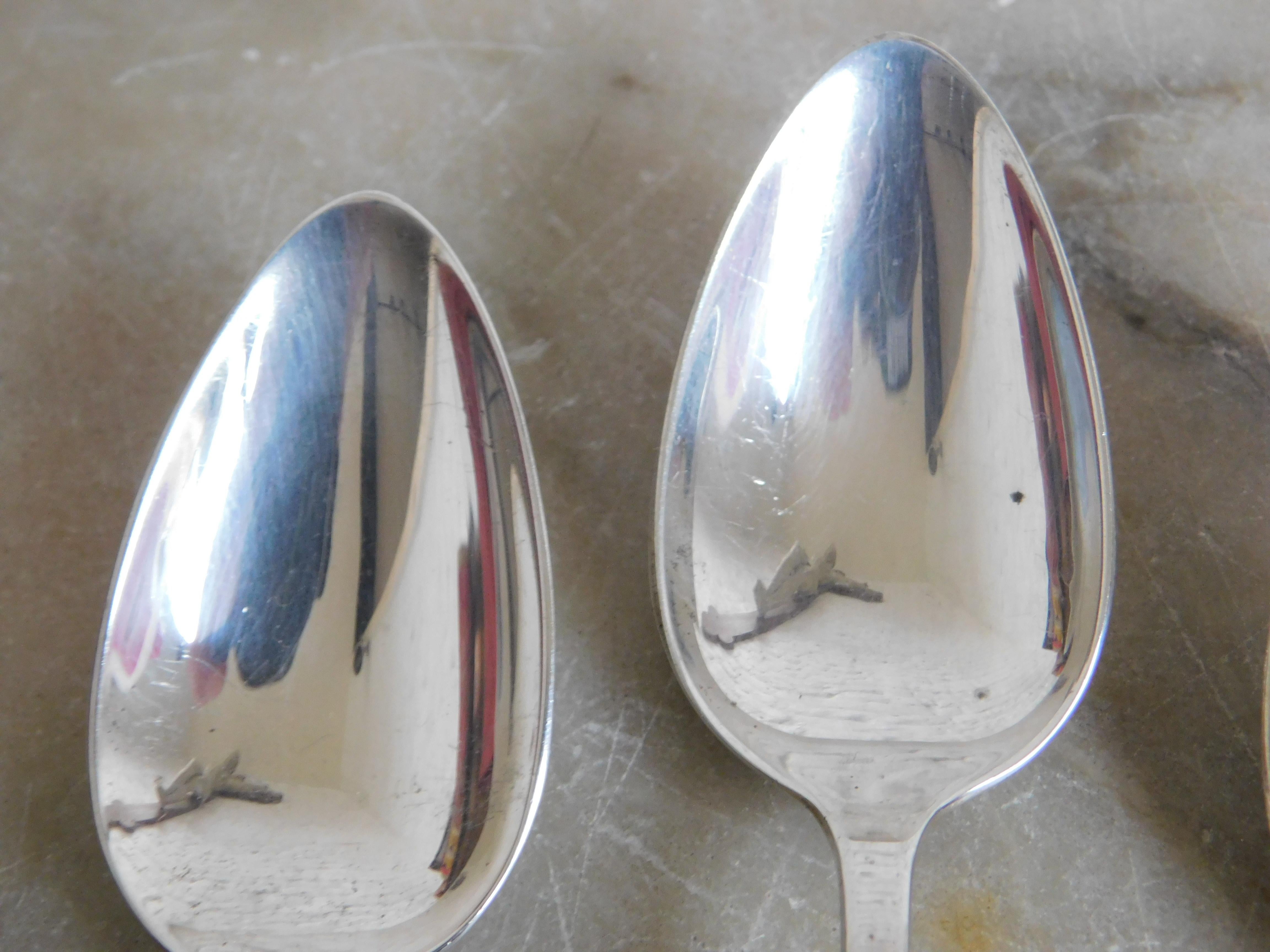 American Set of Eight 1970s Sterling Silver Tea Spoons Gorham White Paisley Pattern For Sale