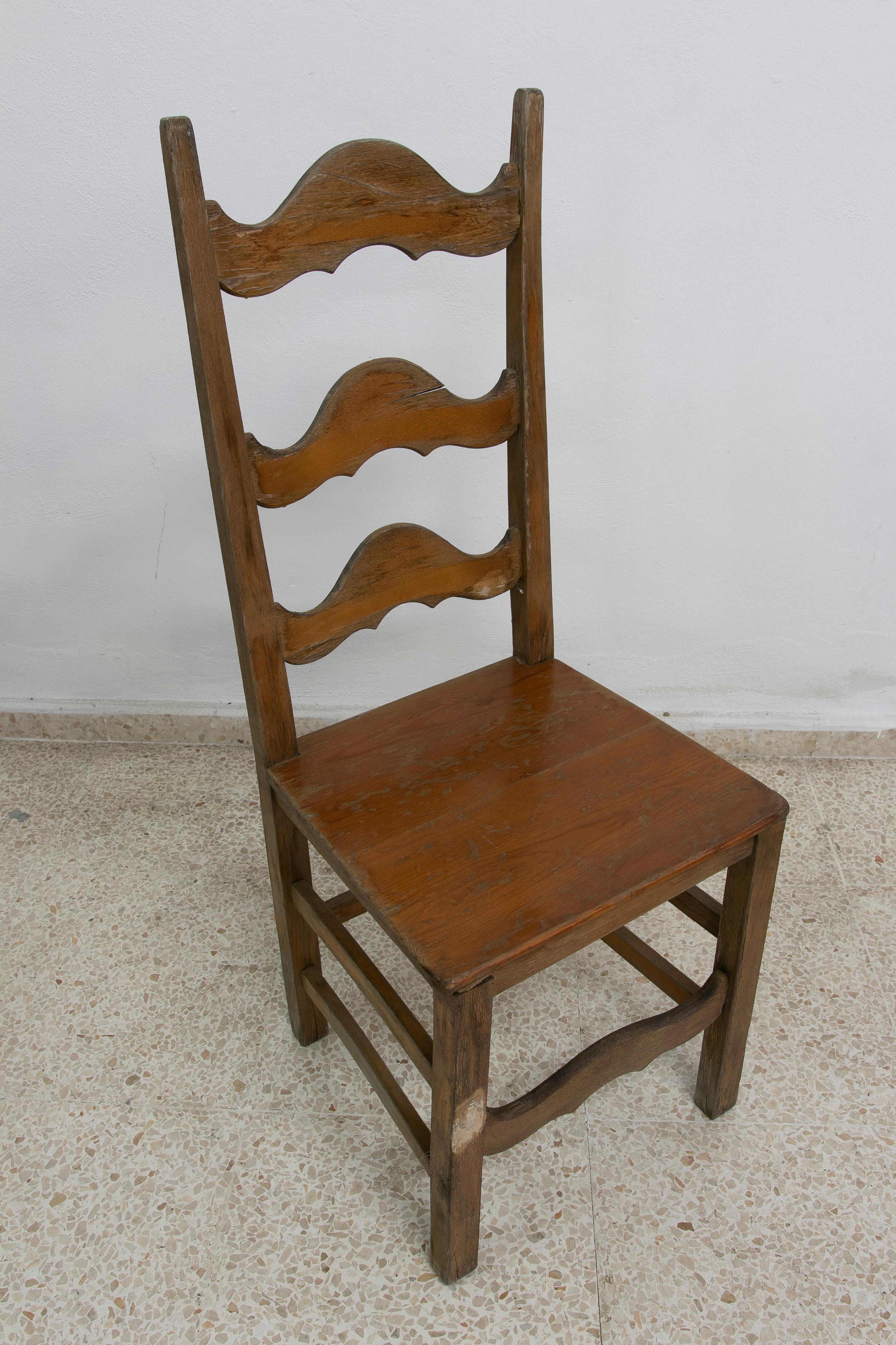 Set of Eight 1980s Spanish Andalusian Traditional Wooden Flamenco Chairs For Sale 3