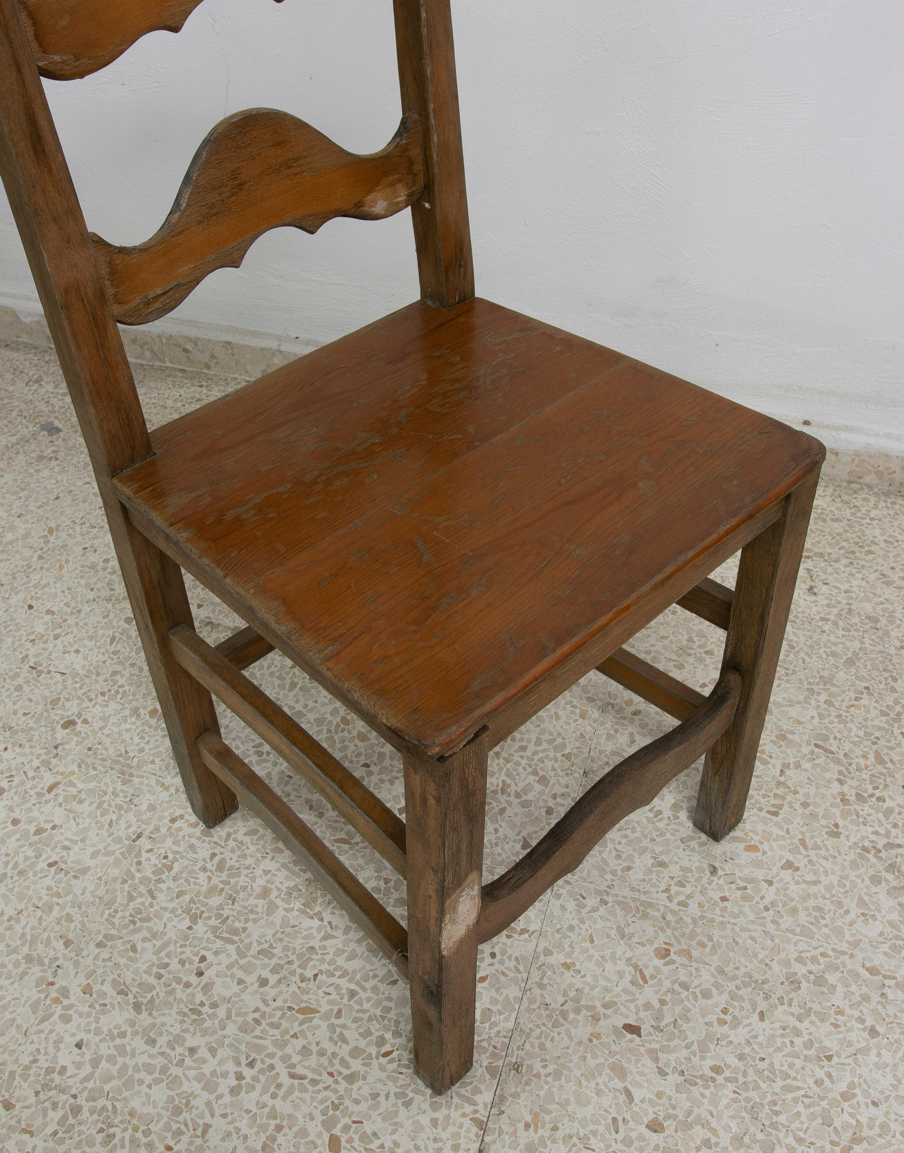 Set of Eight 1980s Spanish Andalusian Traditional Wooden Flamenco Chairs For Sale 4