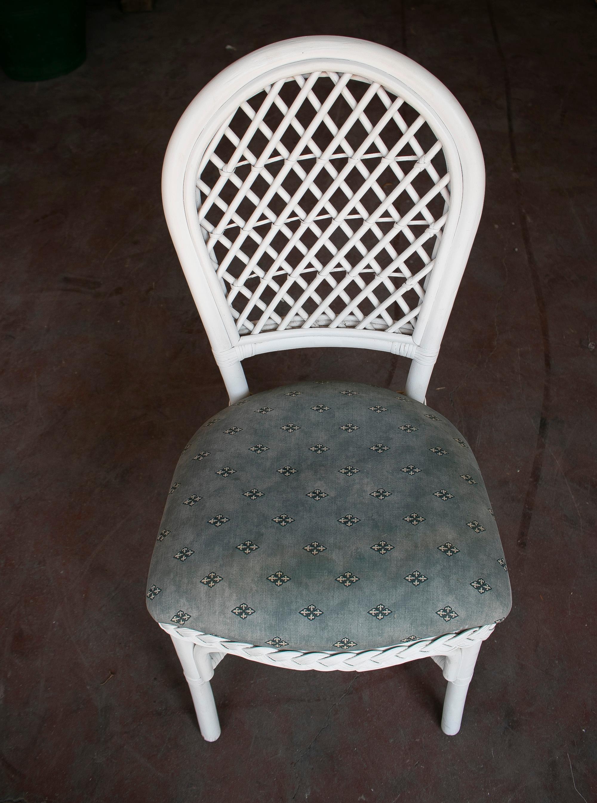 Set of Eight 1980s Spanish Woven Wicker White Chairs For Sale 10