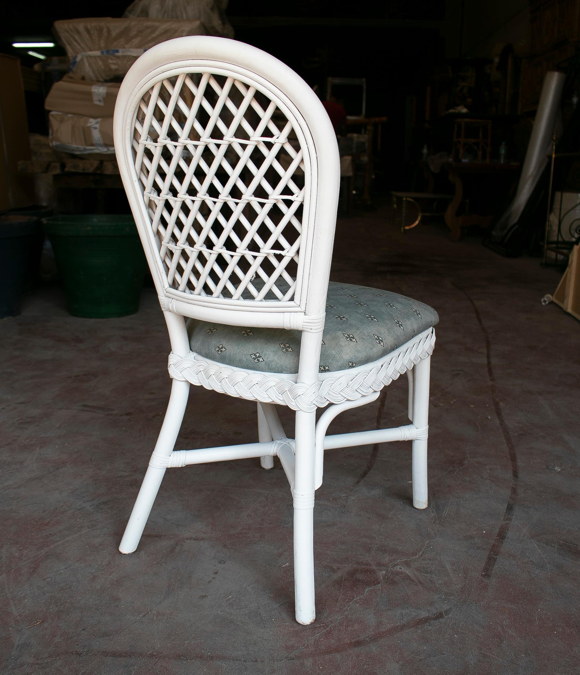 Bamboo Set of Eight 1980s Spanish Woven Wicker White Chairs For Sale