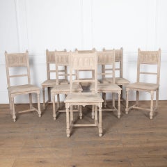 Ensemble de huit chaises en noyer blanchi du XIXe siècle