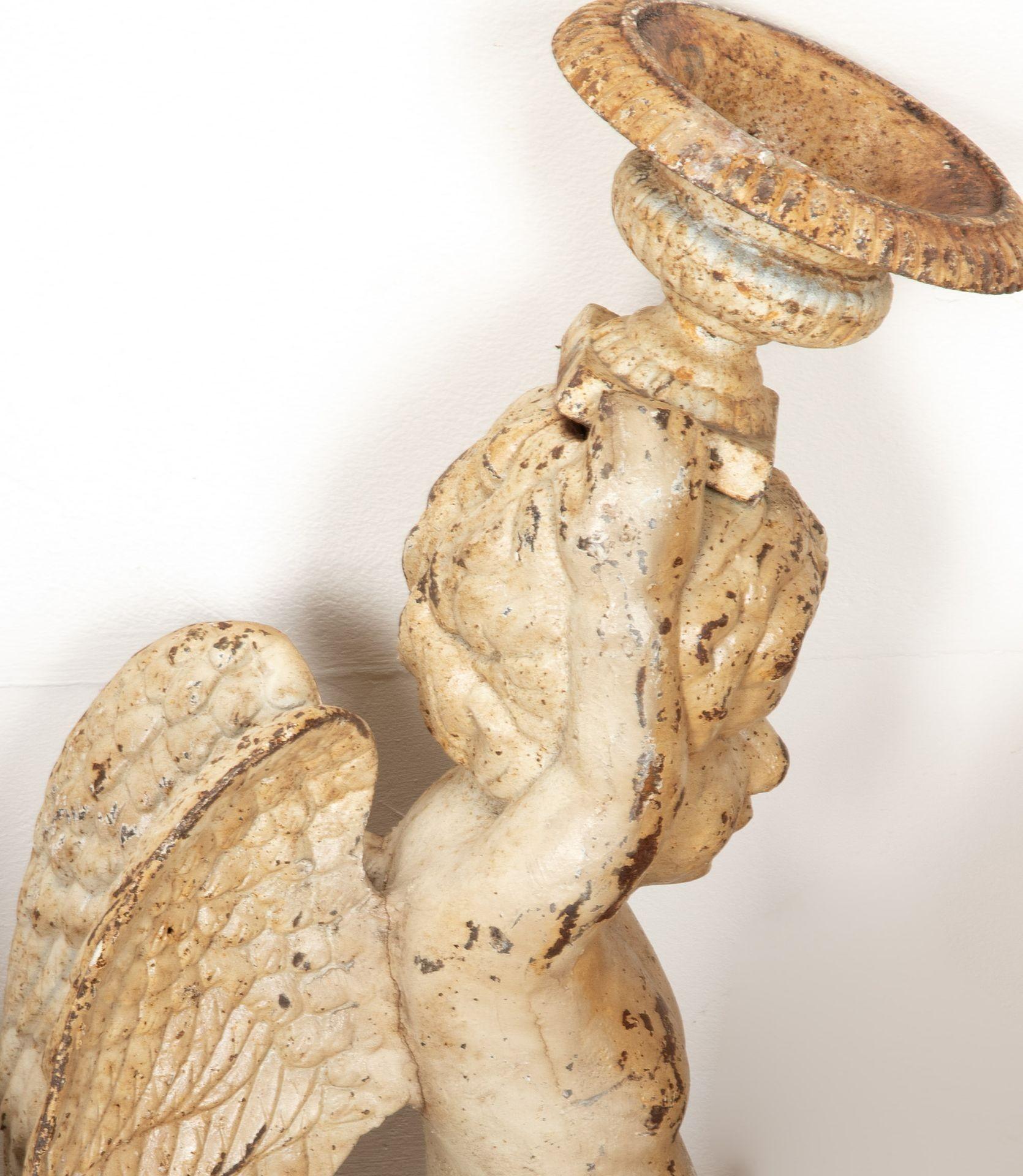 Set of Eight 19th Century Italian Cherub Candle Sconces In Good Condition For Sale In Gloucestershire, GB