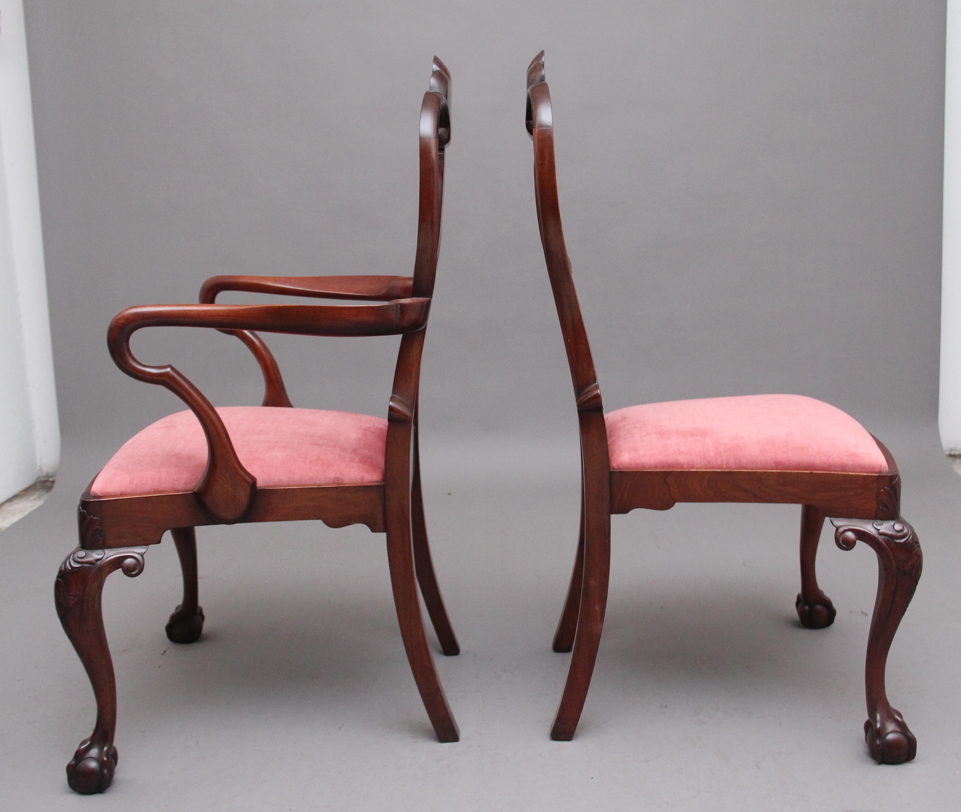 Set of Eight 19th Century Mahogany Dining Chairs For Sale 2