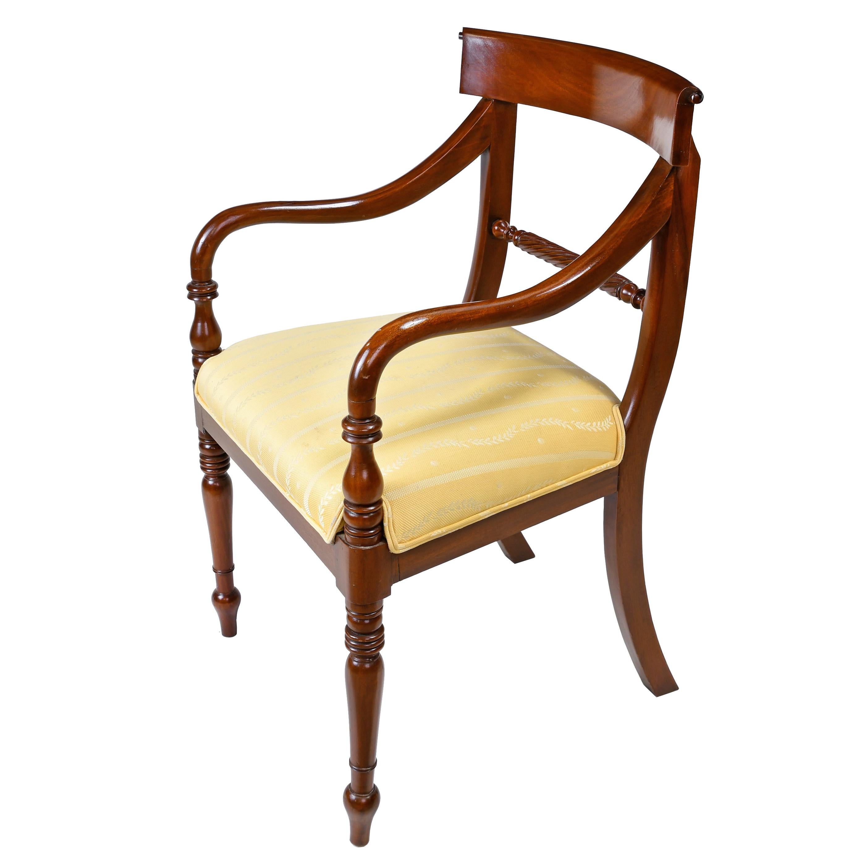 Set of Eight '8' Regency Style Dining Chairs in Mahogany with Upholstered Seat 8