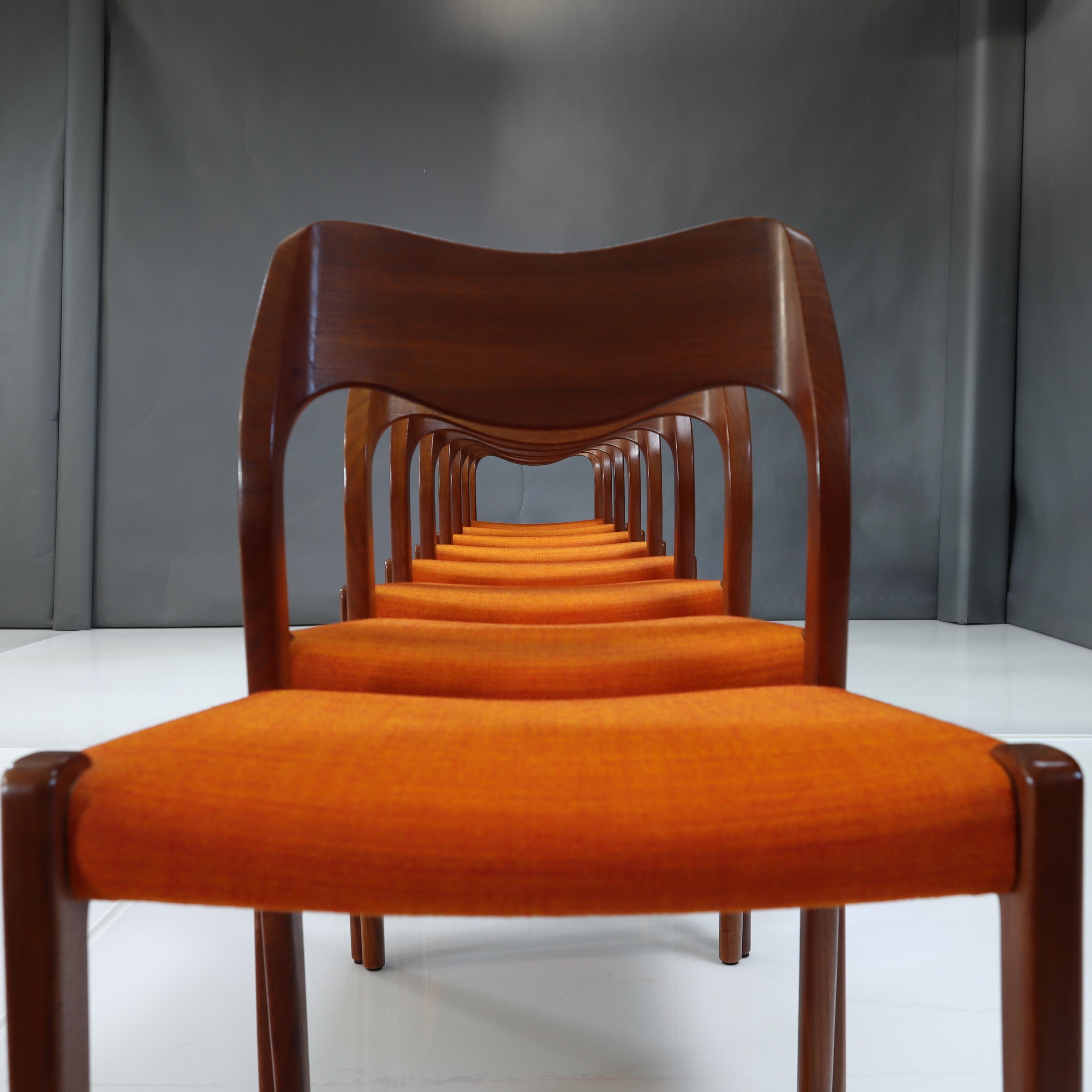 Set of Eight (8) Vintage Danish Niels Møller Dining Chairs Model 71 in Teak 1