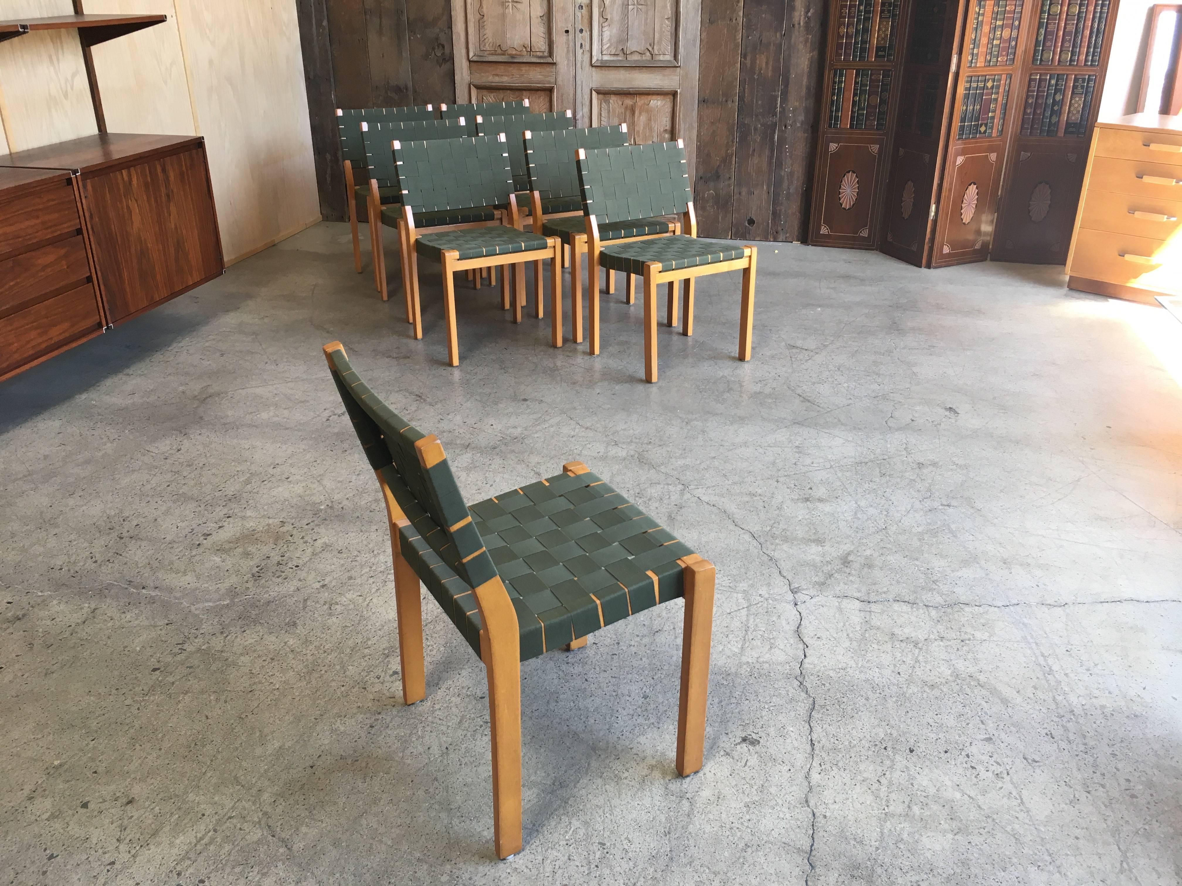 Set of Eight Alvar Aalto Dining Chairs 10
