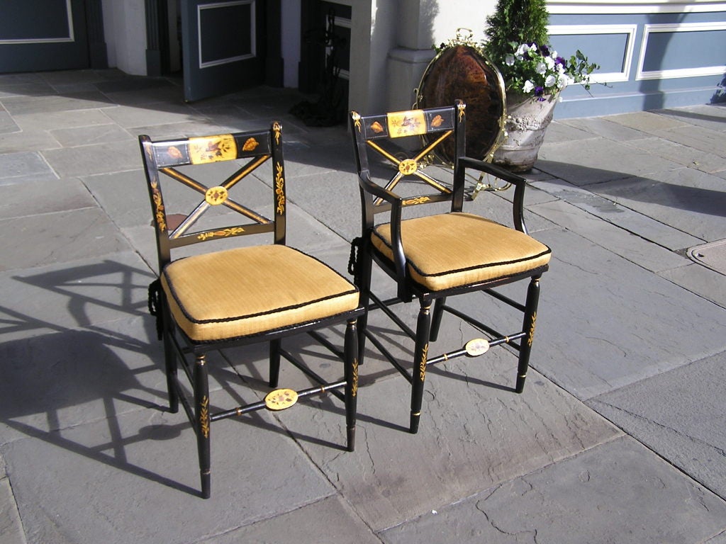 Noirci Ensemble de huit chaises américaines de style fantaisie laquées noires et dorées de Baltimore, vers 1810 en vente
