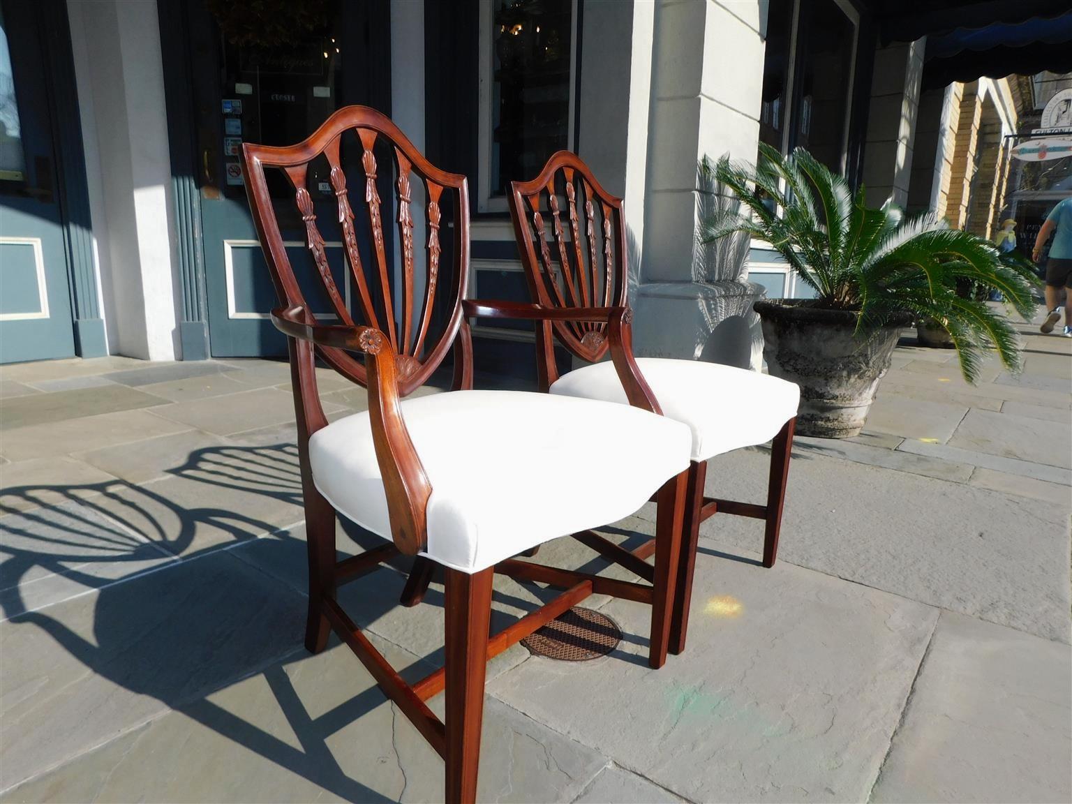 Hand-Carved Set of Eight American Hepplewhite Mahogany Shield Back Dining Room Chairs C 1820