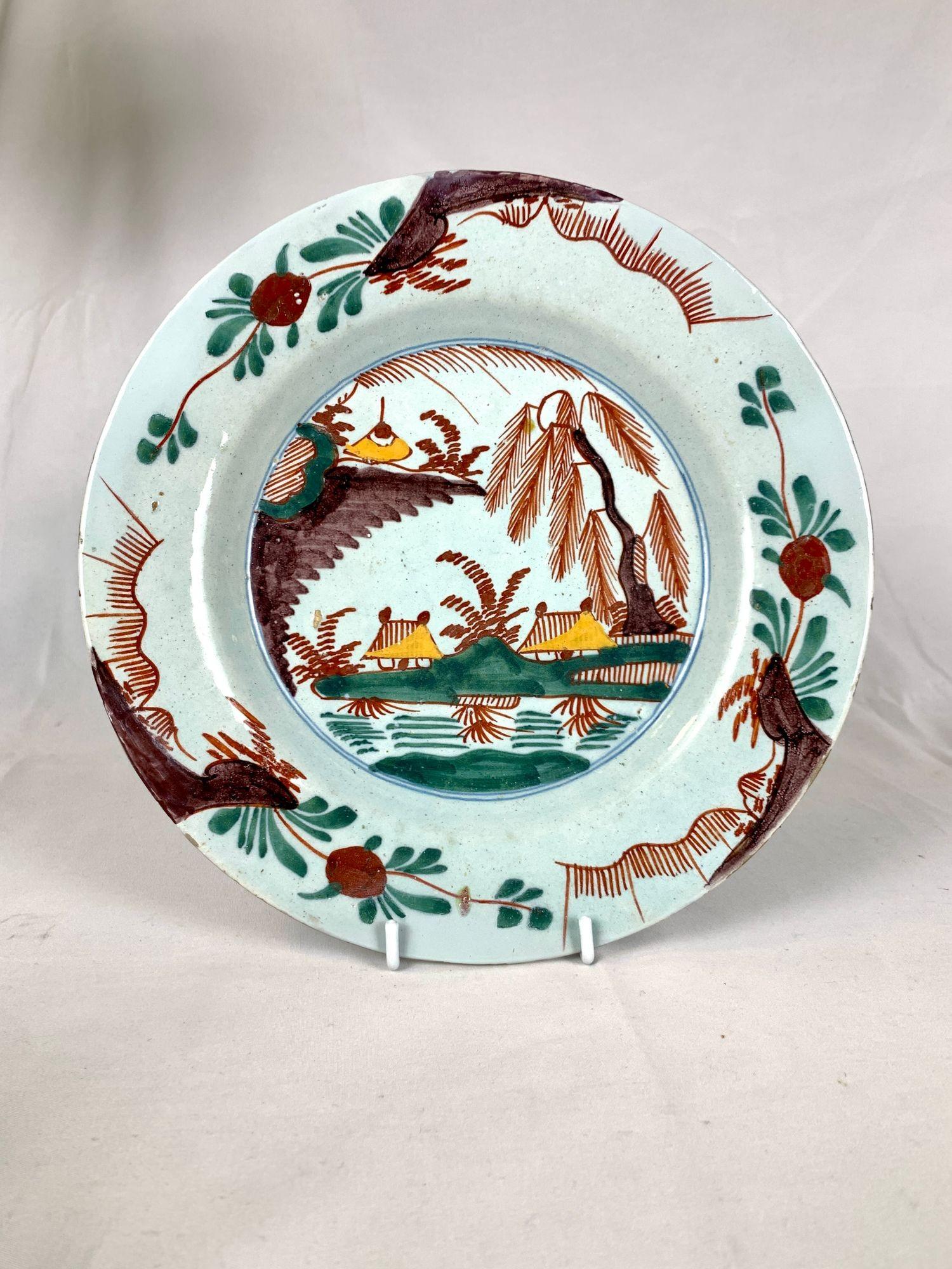 Juego de Ocho Platos Antiguos de Delft Holandés Pintados a Mano Escena de Paisaje Circa 1780 en venta 3