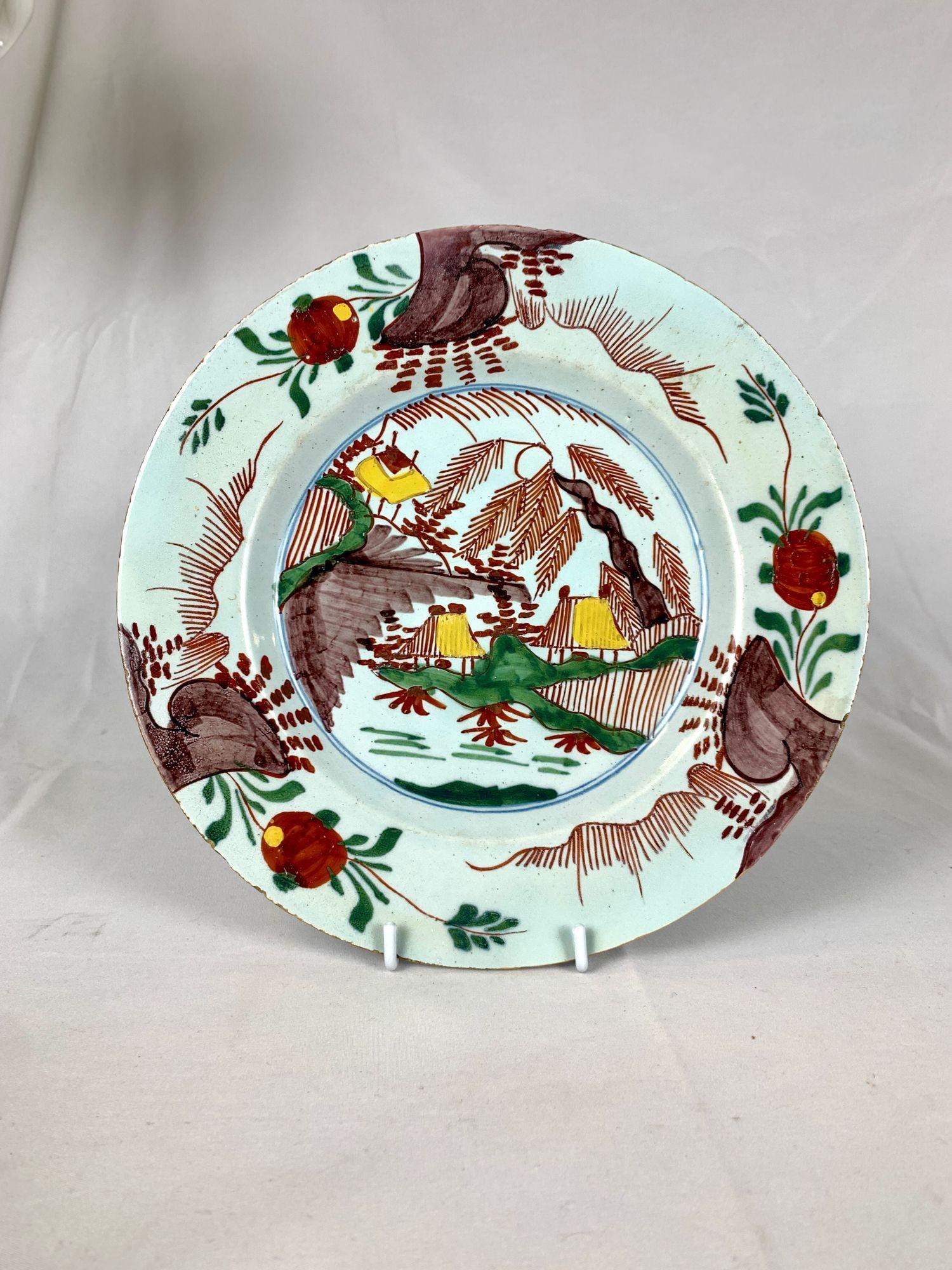Juego de Ocho Platos Antiguos de Delft Holandés Pintados a Mano Escena de Paisaje Circa 1780 en venta 1