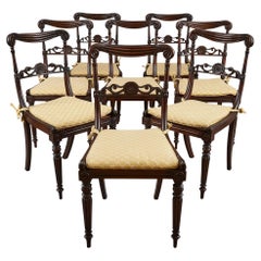 Ensemble de huit chaises anglaises anciennes de la fin de l'époque victorienne