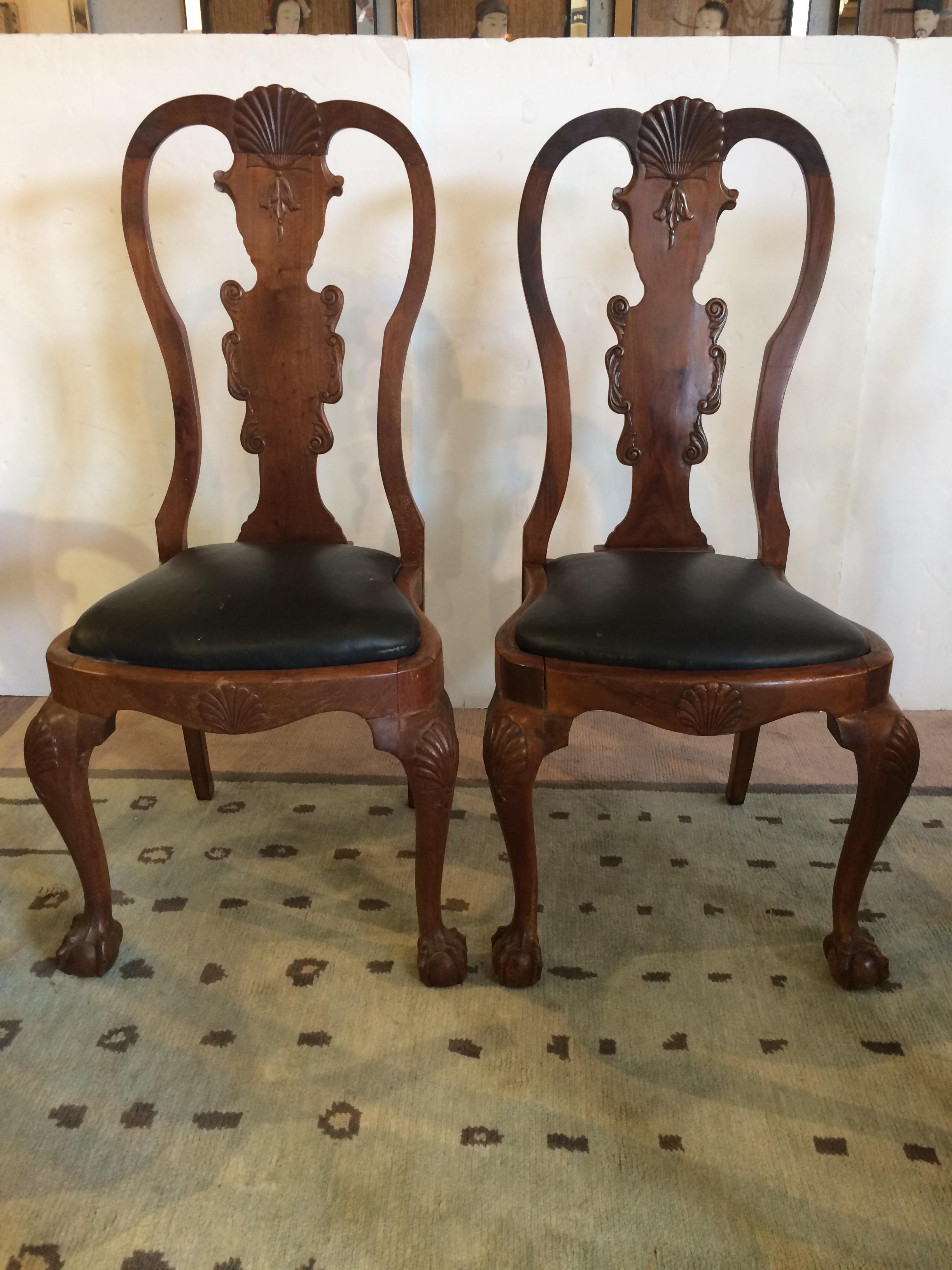 English Set of Eight Serpeant Motife Antique Queen Anne Style Dining Chairs