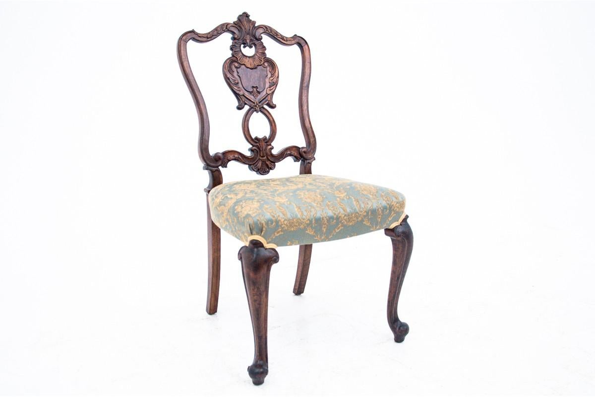 Walnut Set of Eight Antique Rococo Chairs, Around 1870, After Renovation