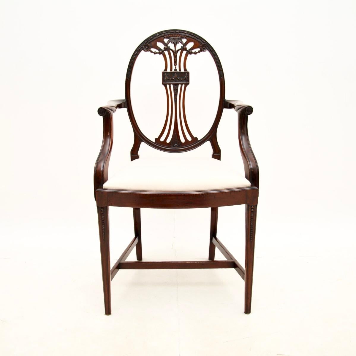 British Set of Eight Antique Sheraton Style Dining Chairs