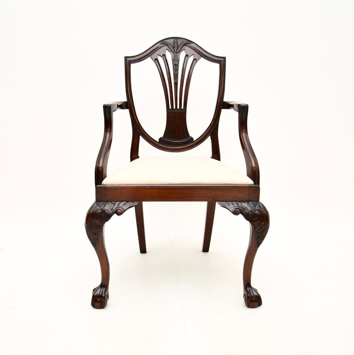 Georgian Set of Eight Antique Shield Back Dining Chairs
