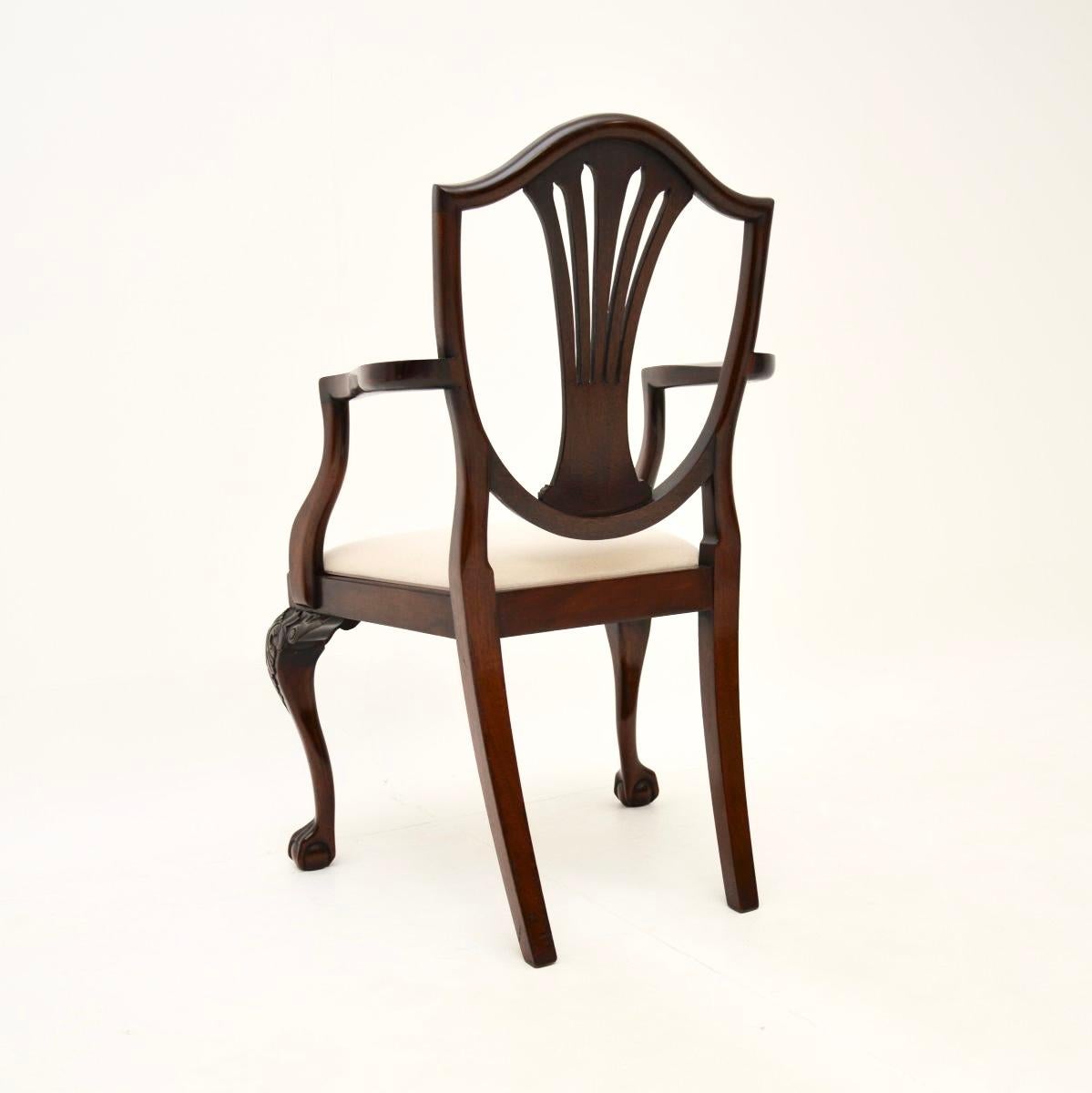 Early 20th Century Set of Eight Antique Shield Back Dining Chairs