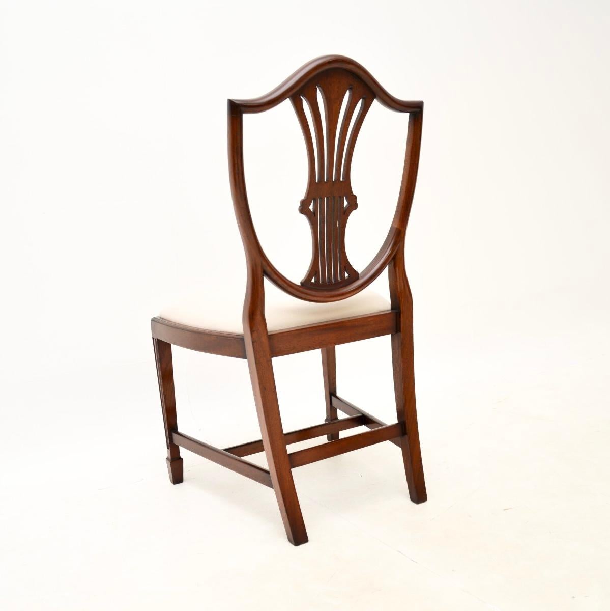 Set of Eight Antique Shield Back Dining Chairs For Sale 2
