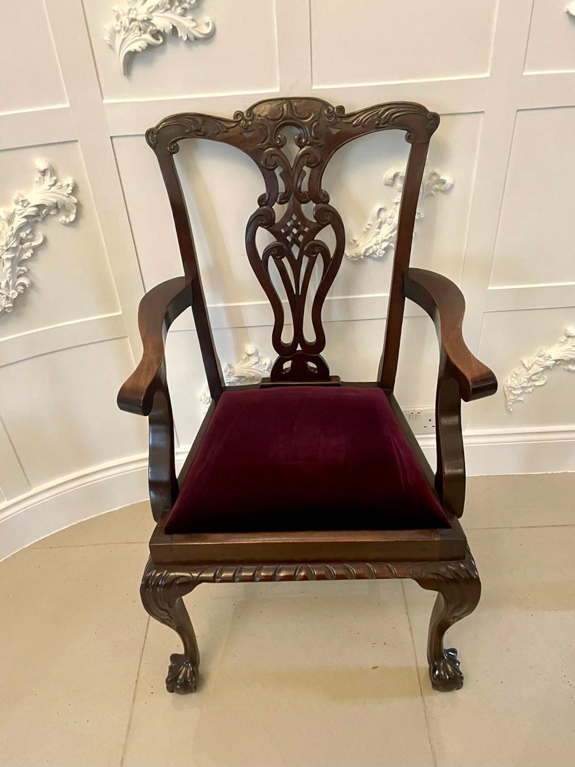 Set of Eight Antique Victorian quality carved mahogany dining chairs consisting of two carver chairs and six single chairs having a quality carved mahogany Chippendale style shaped back, carver chairs having shaped mahogany open arms with shaped