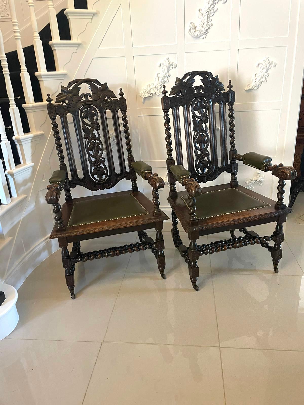 Set of Eight Antique Victorian Quality Carved Oak Dining Chairs In Good Condition In Suffolk, GB