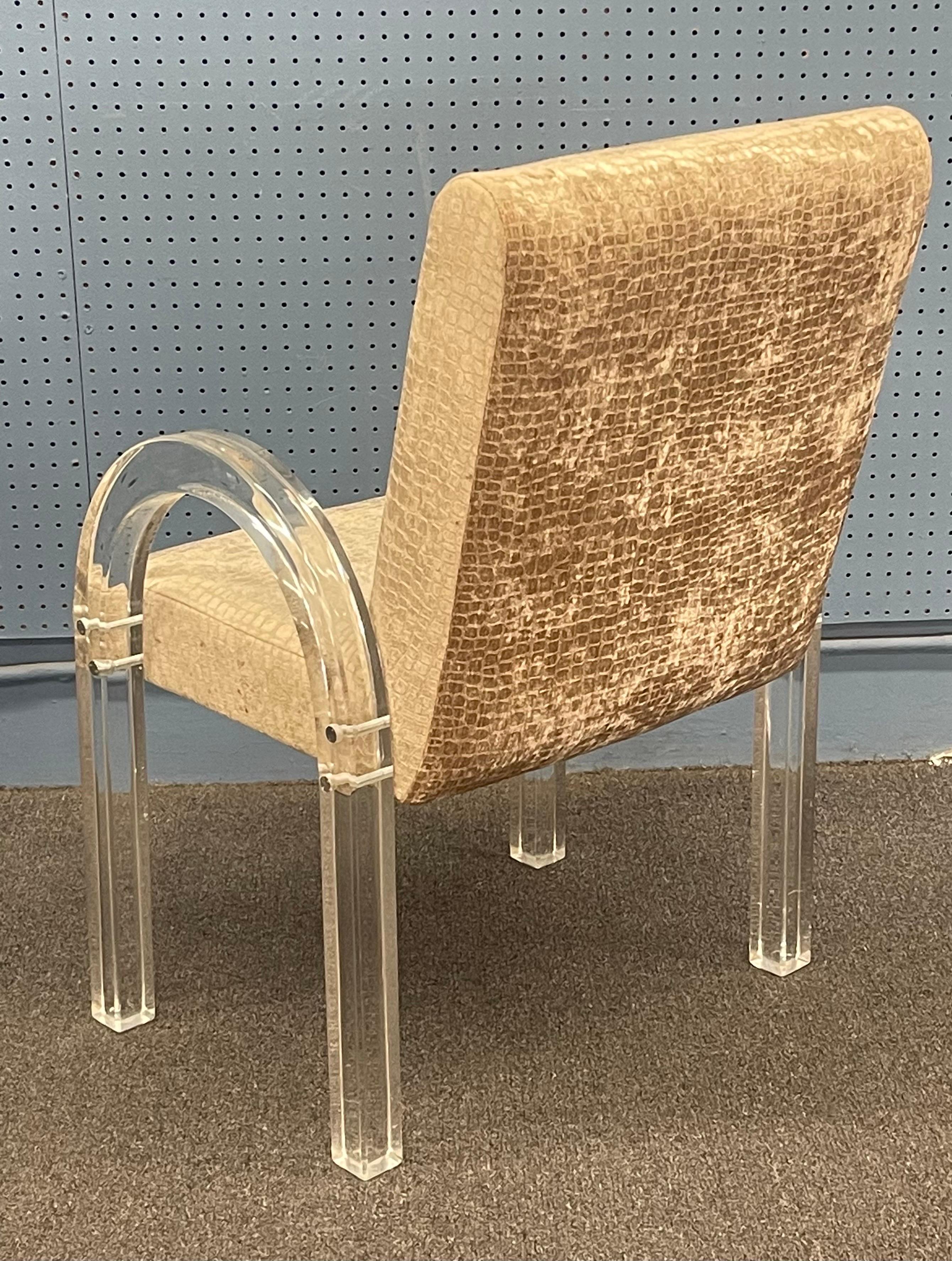Ensemble de huit fauteuils en forme d'arc-en-ciel de Charles Hollis Jones en vente 5