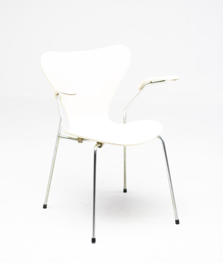 Late 20th Century Set of Eight Arne Jacobsen Seven Series Chairs, Fritz Hansen, Denmark, 1973 For Sale