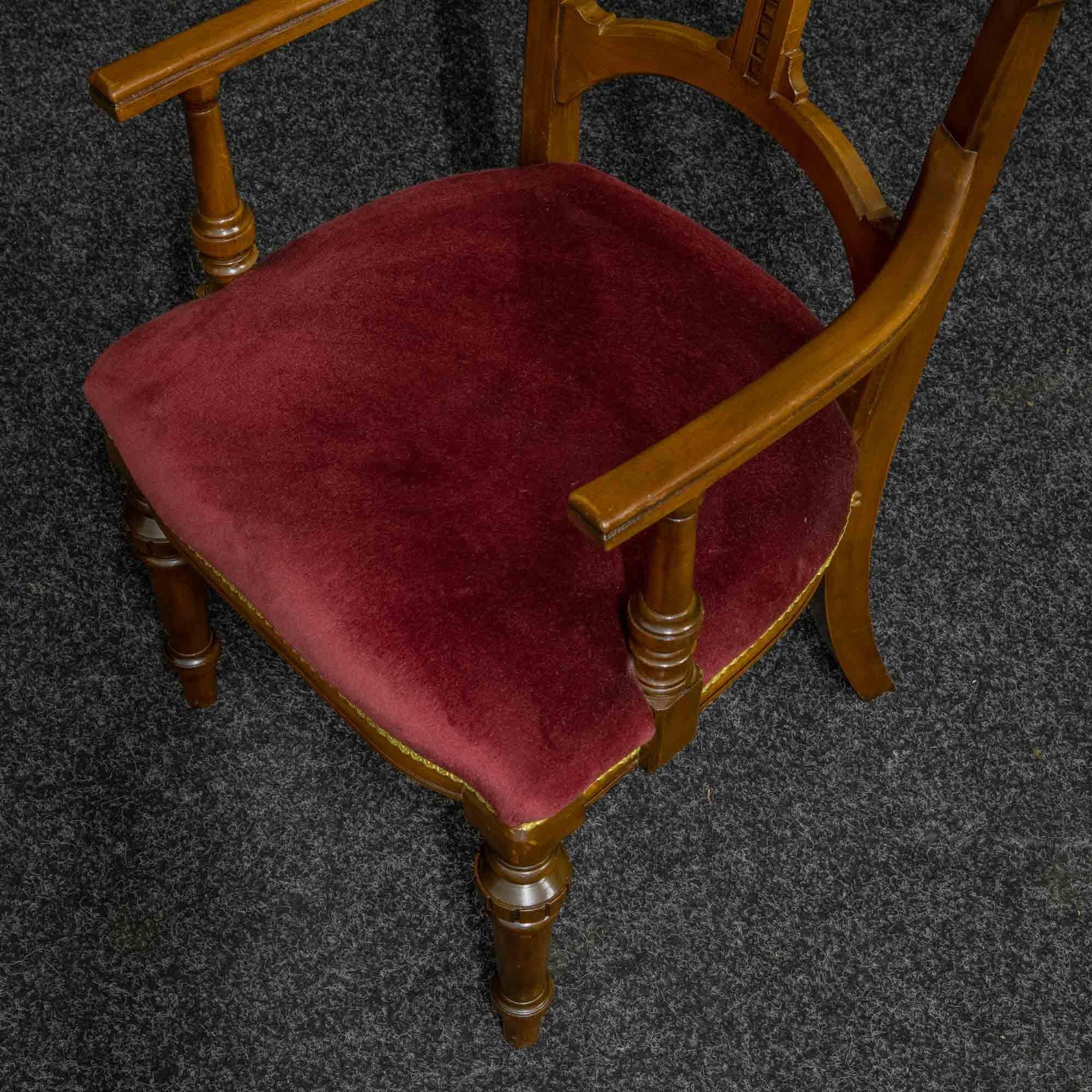 Set of Eight Arts & Crafts Mahogany Chairs In Good Condition In Manchester, GB