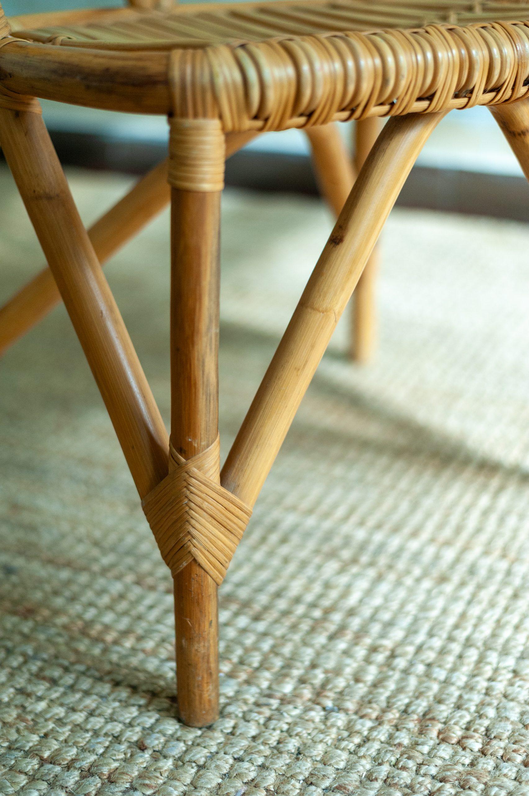 Italian Set of Eight Bamboo Chairs – 1970s For Sale