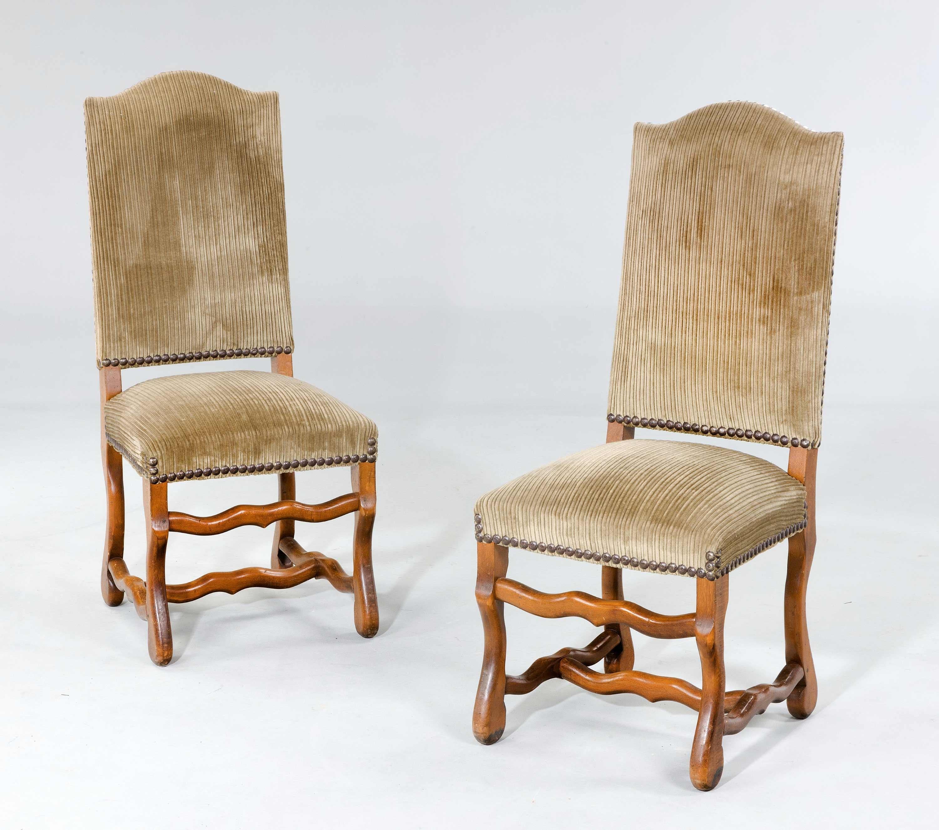Early 20th Century Set of Eight Beech Dining Room Chairs