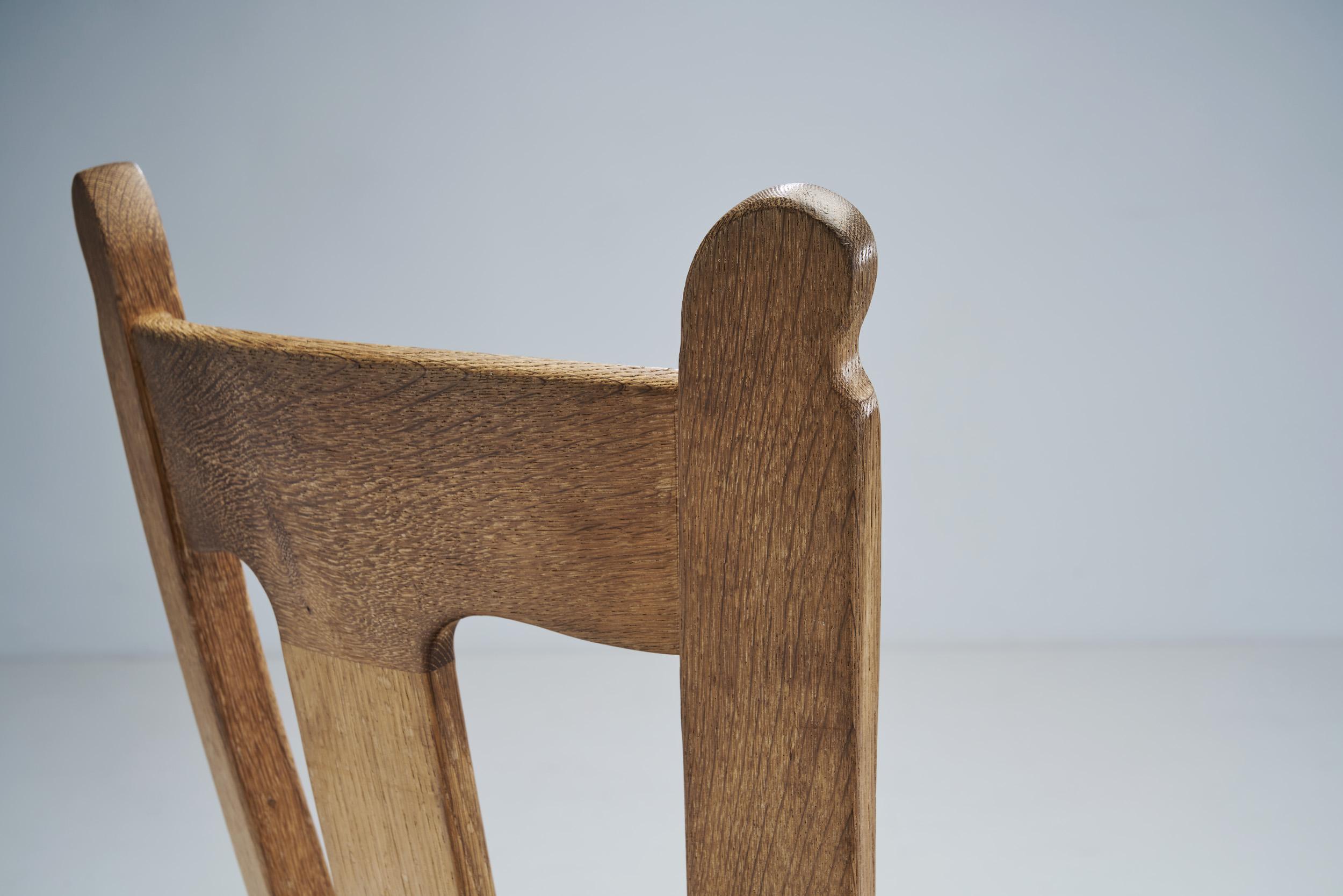 Set of Eight Belgian Brutalist Oak Dining Chairs, Belgium 1970s For Sale 3