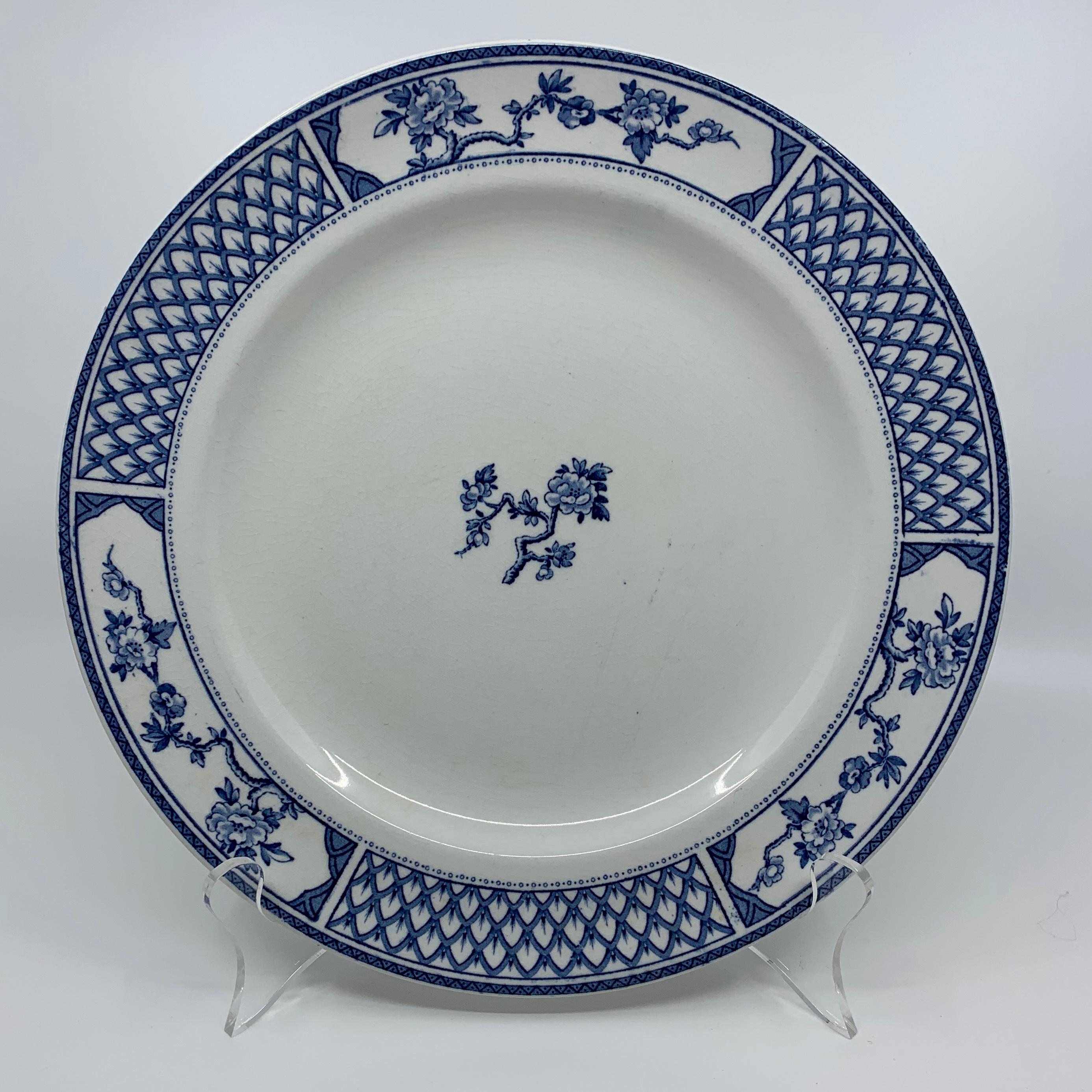 English Set of Eight Blue and White Exeter Plates For Sale
