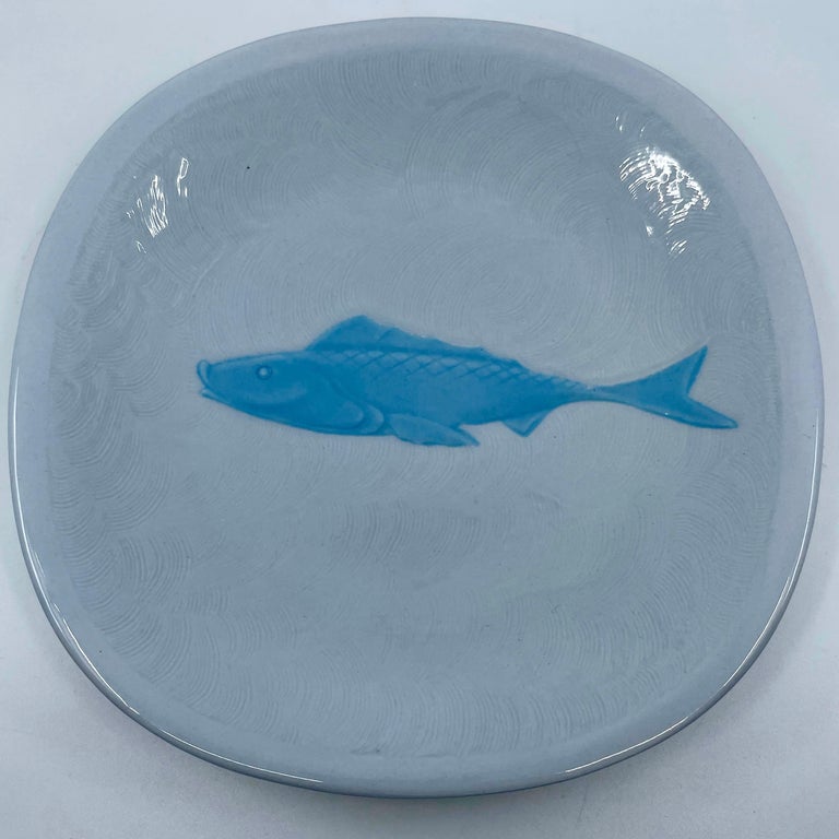 Set of Eight Blue and White Majolica Fish Plates For Sale at 1stDibs