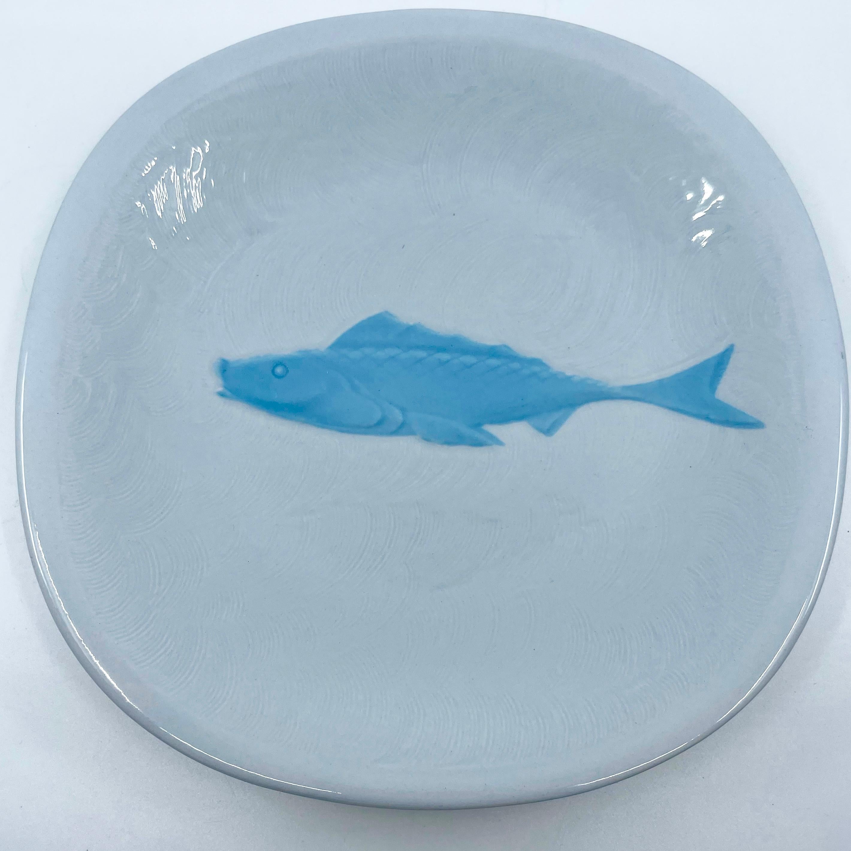 Set of Eight Blue and White Majolica Fish Plates For Sale 1