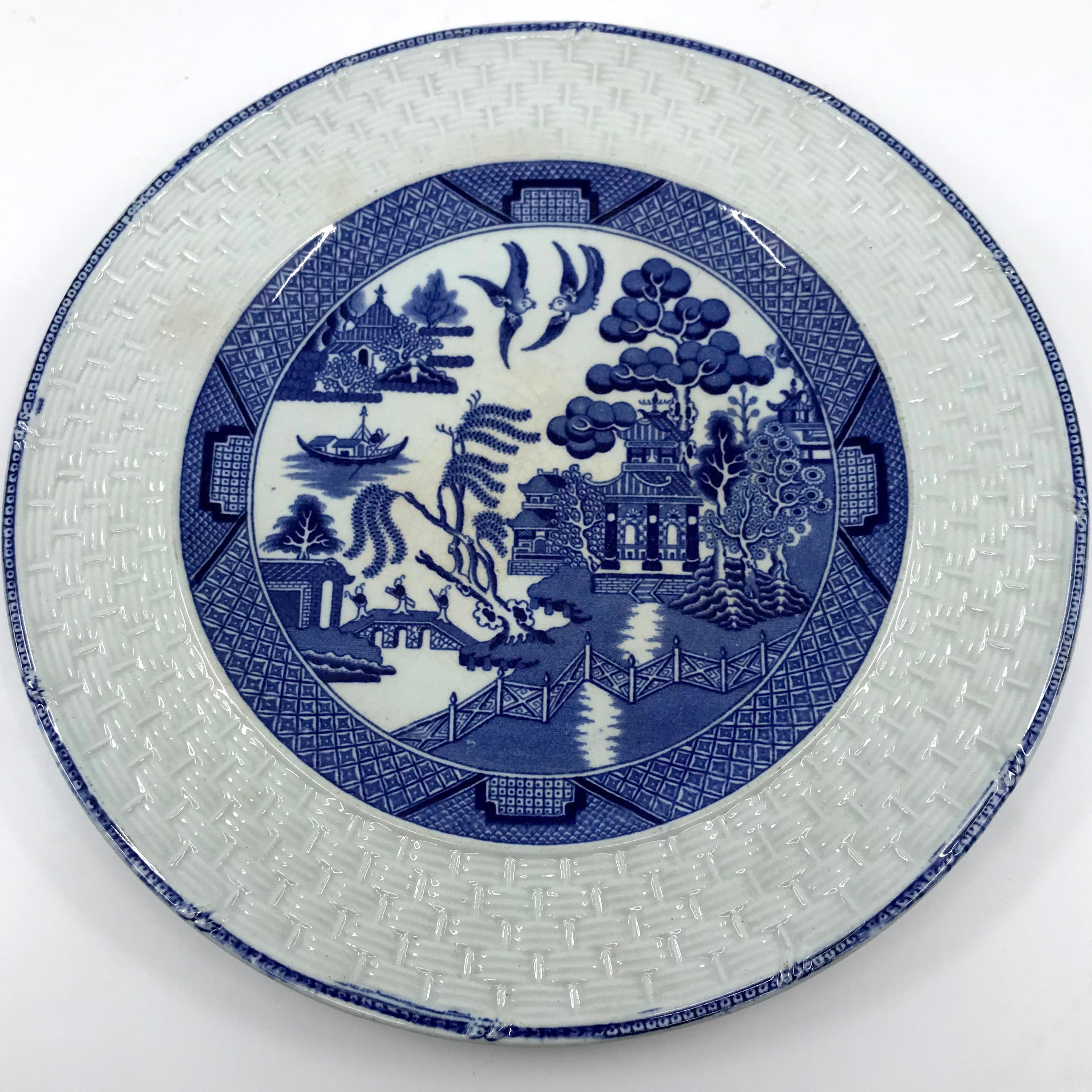 Painted Set of Eight Blue and White Willow Basketweave Plates For Sale