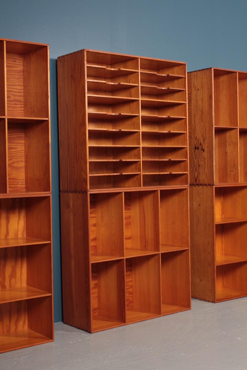 Mid-20th Century Set of Eight Bookcases in Pine by Mogens Koch, Danish Design, Midcentury, 1950s