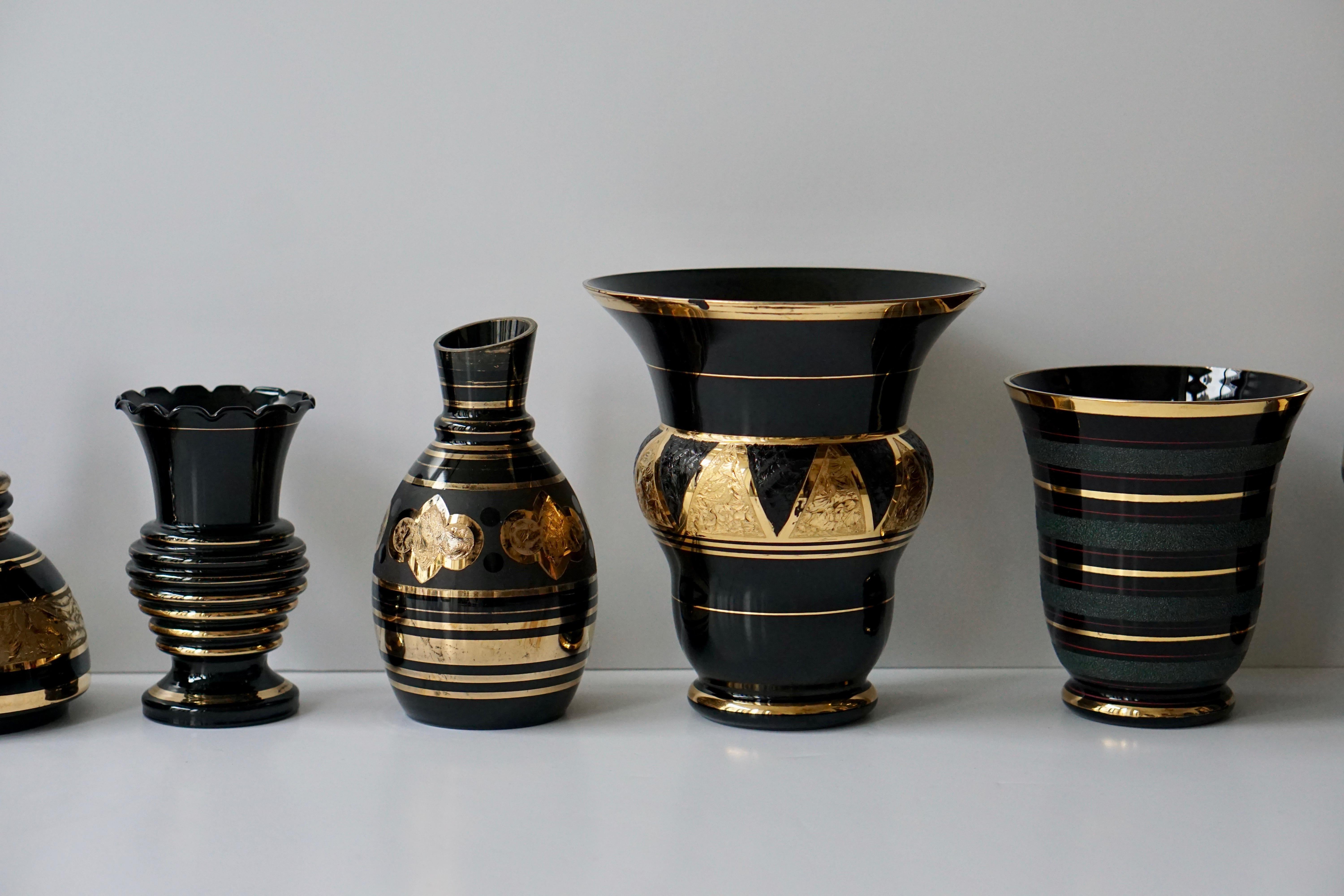 20th Century Set of Eight Booms Glass Vases, Belgium